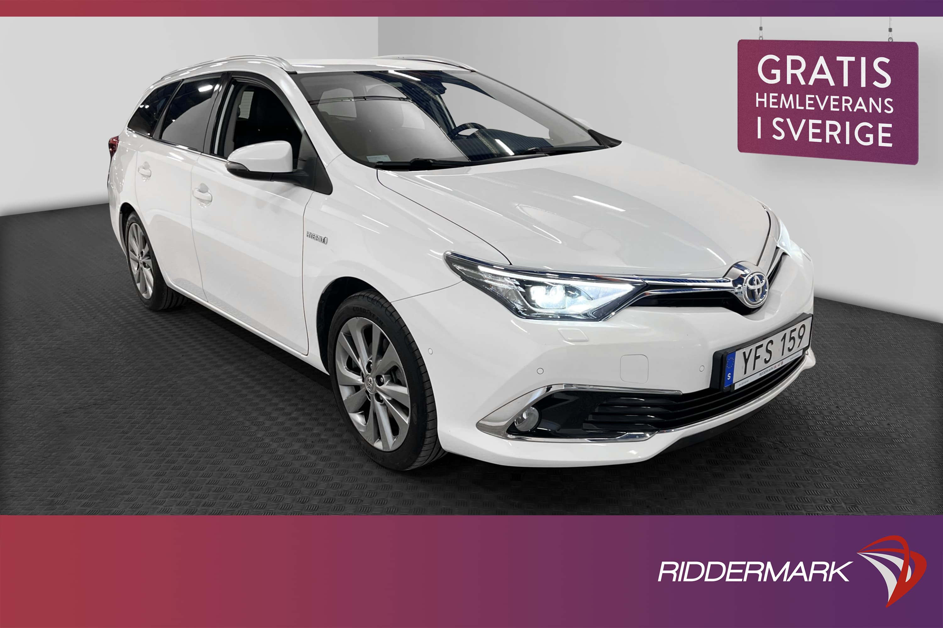 Toyota Auris Touring Sports Hybrid 136hk