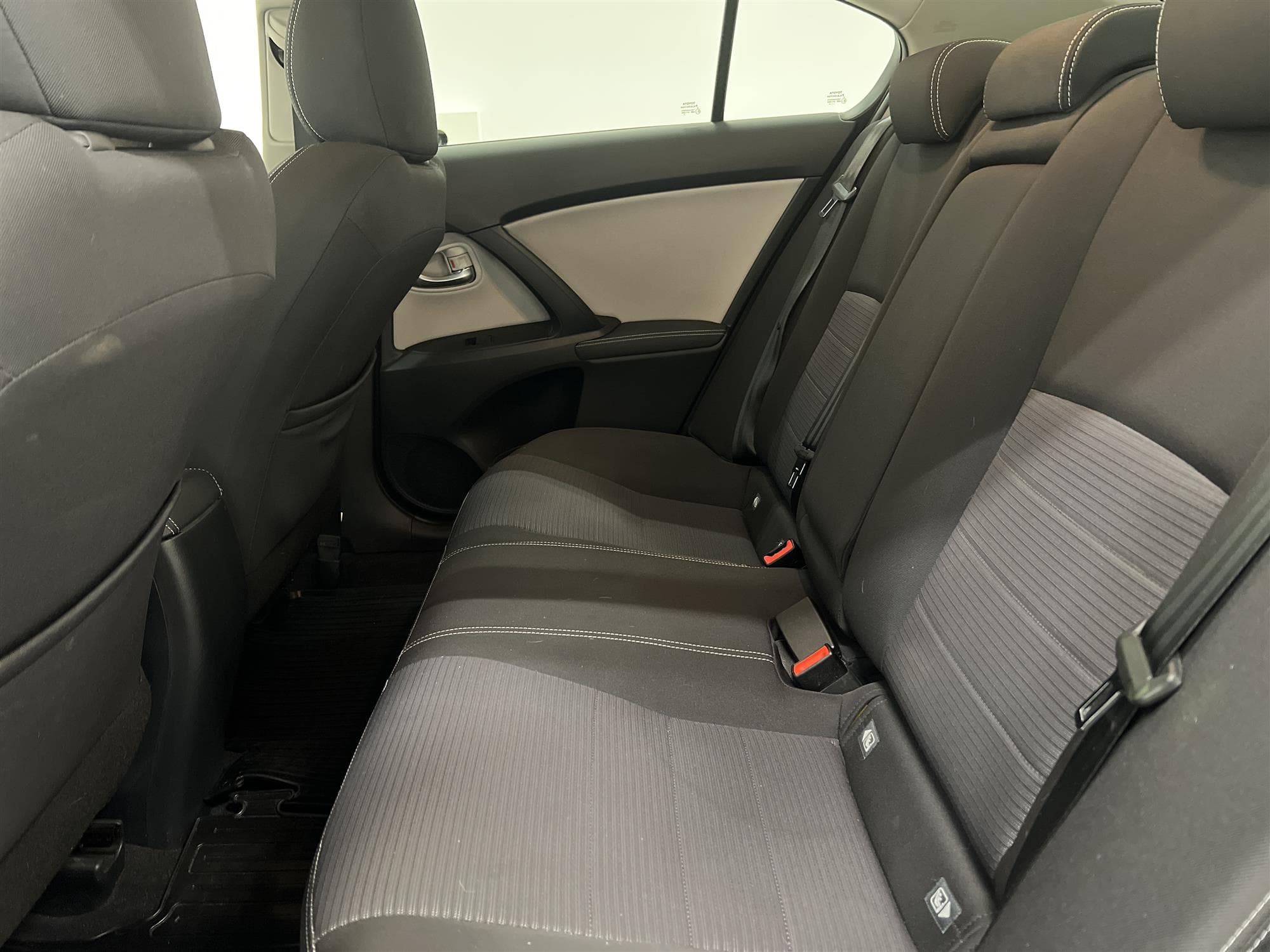 Toyota Avensis 1.8 Sedan 147hk B-Kam Låg Skatt 1 Brukare