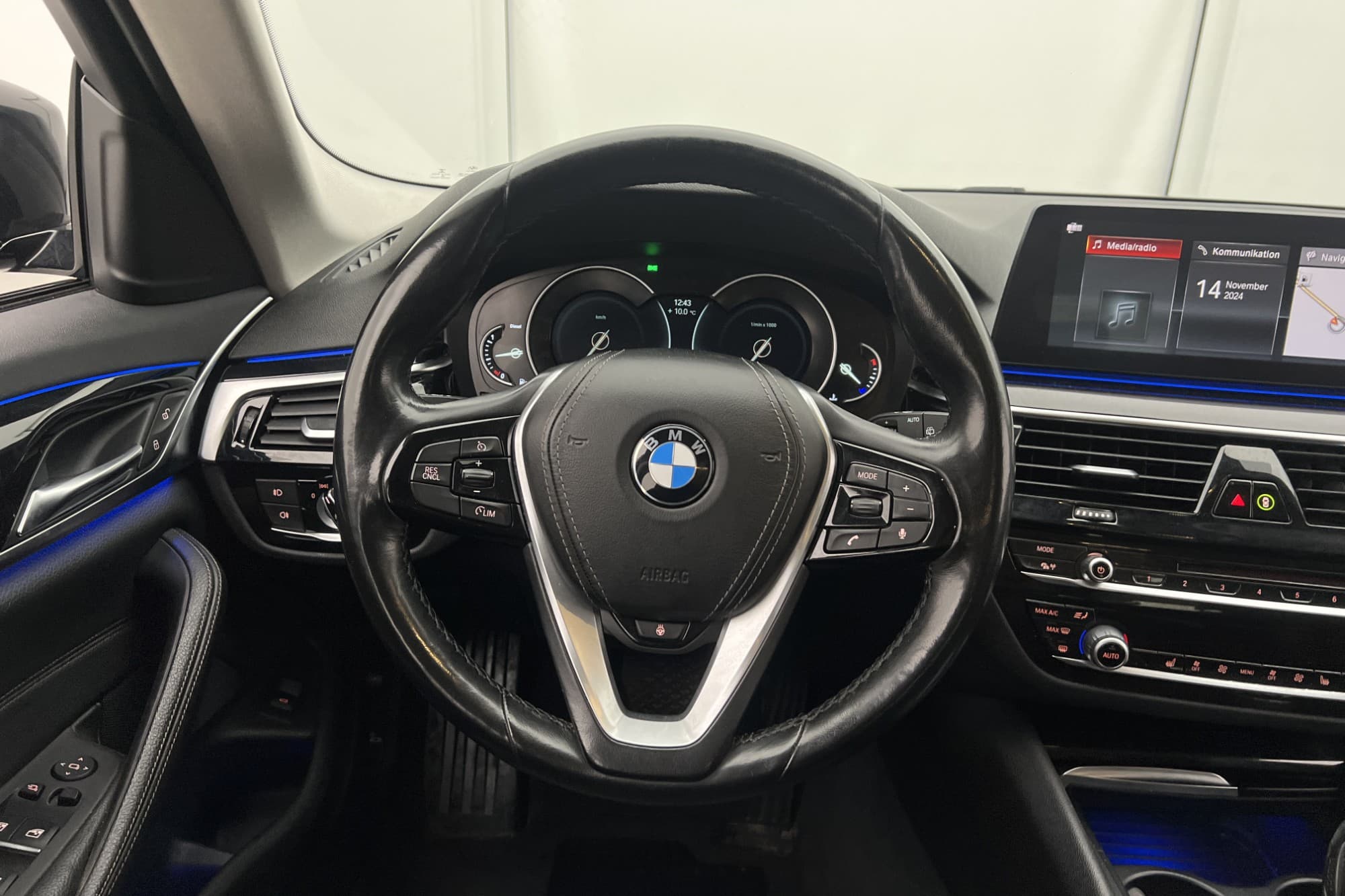 BMW 520 d xDrive 190hk Sport Line Navi Kamera Dragkrok 