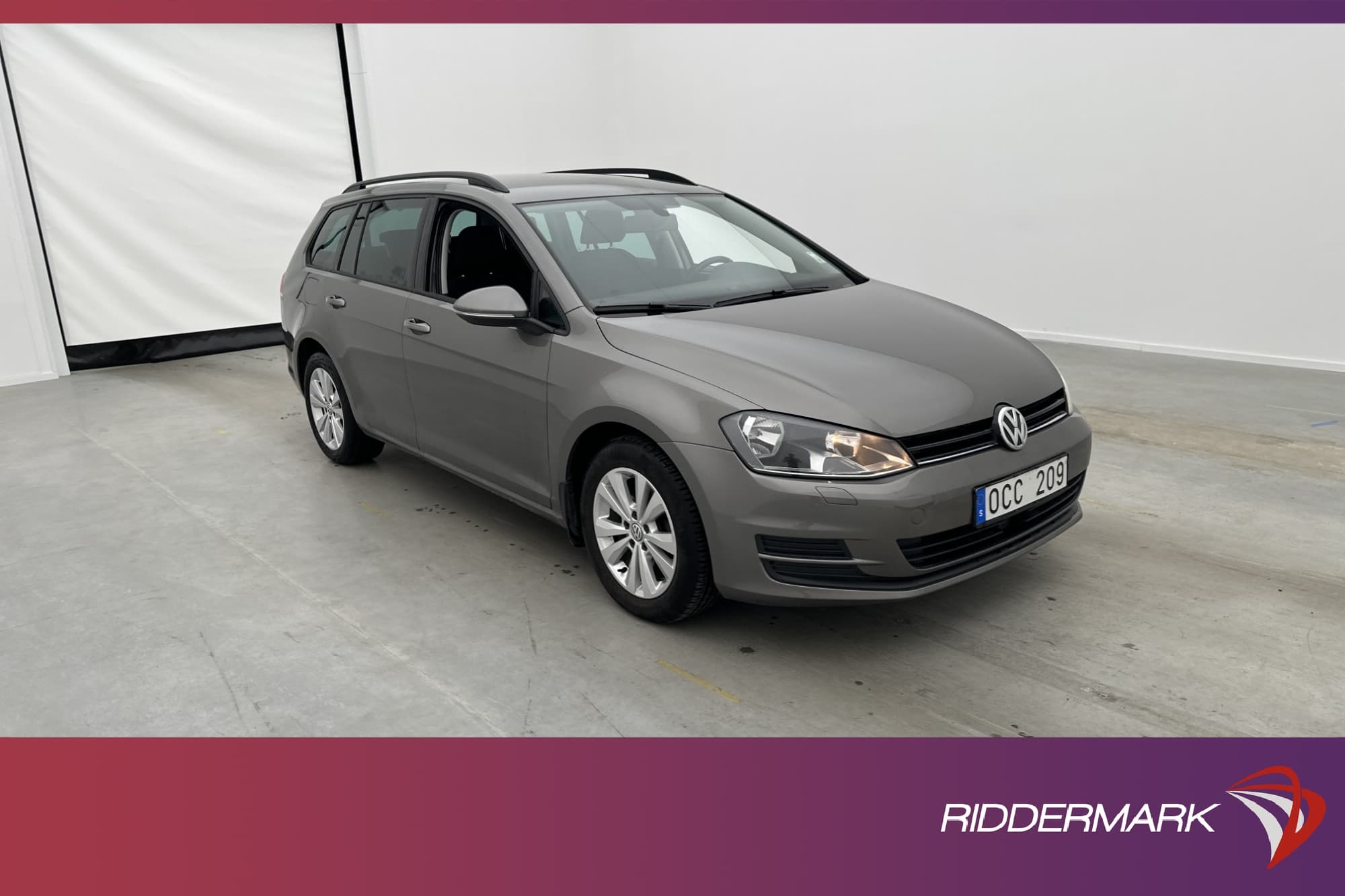 Volkswagen Golf Sportscombi 105hk