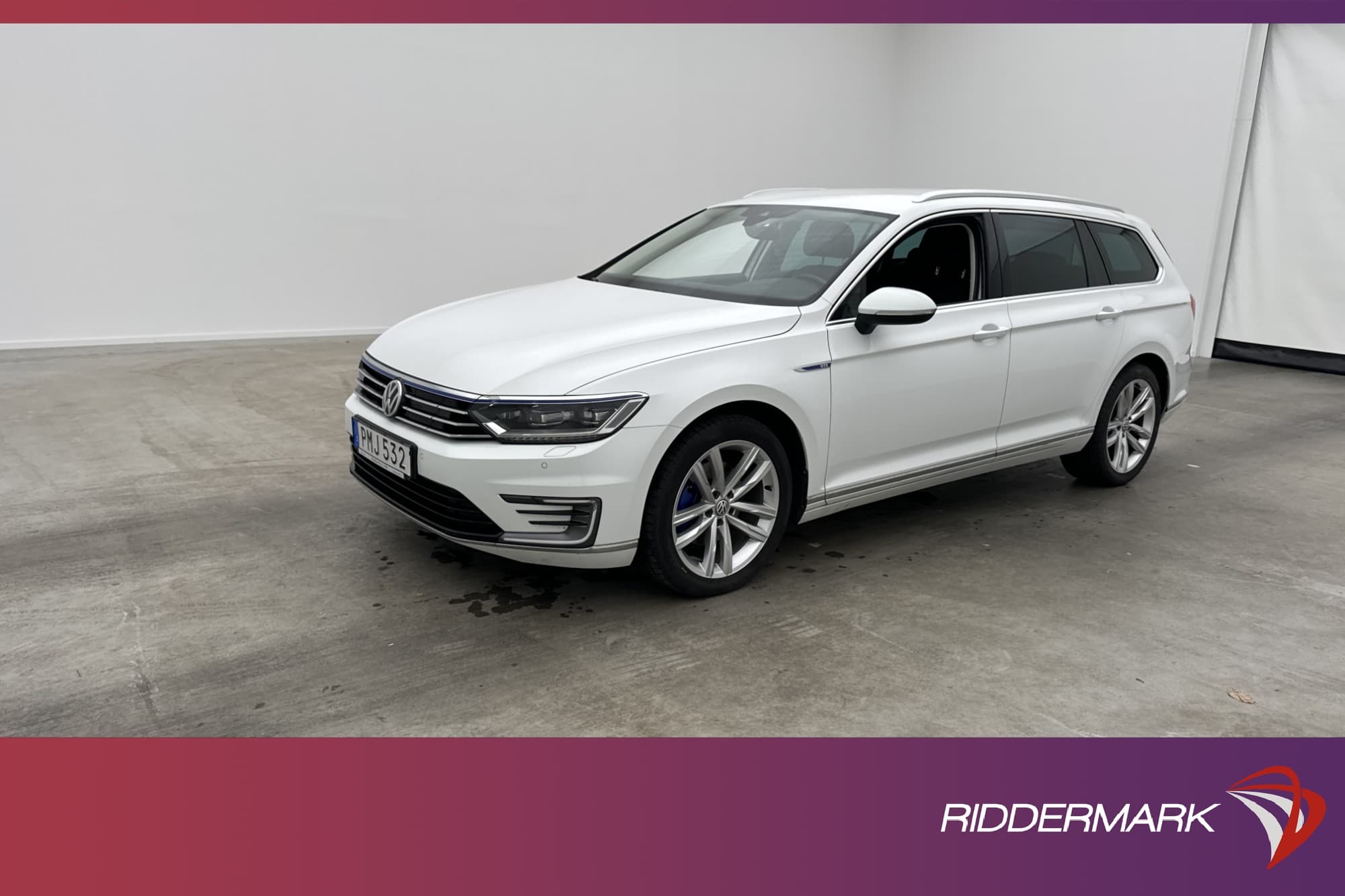 Volkswagen Passat GTE 218hk