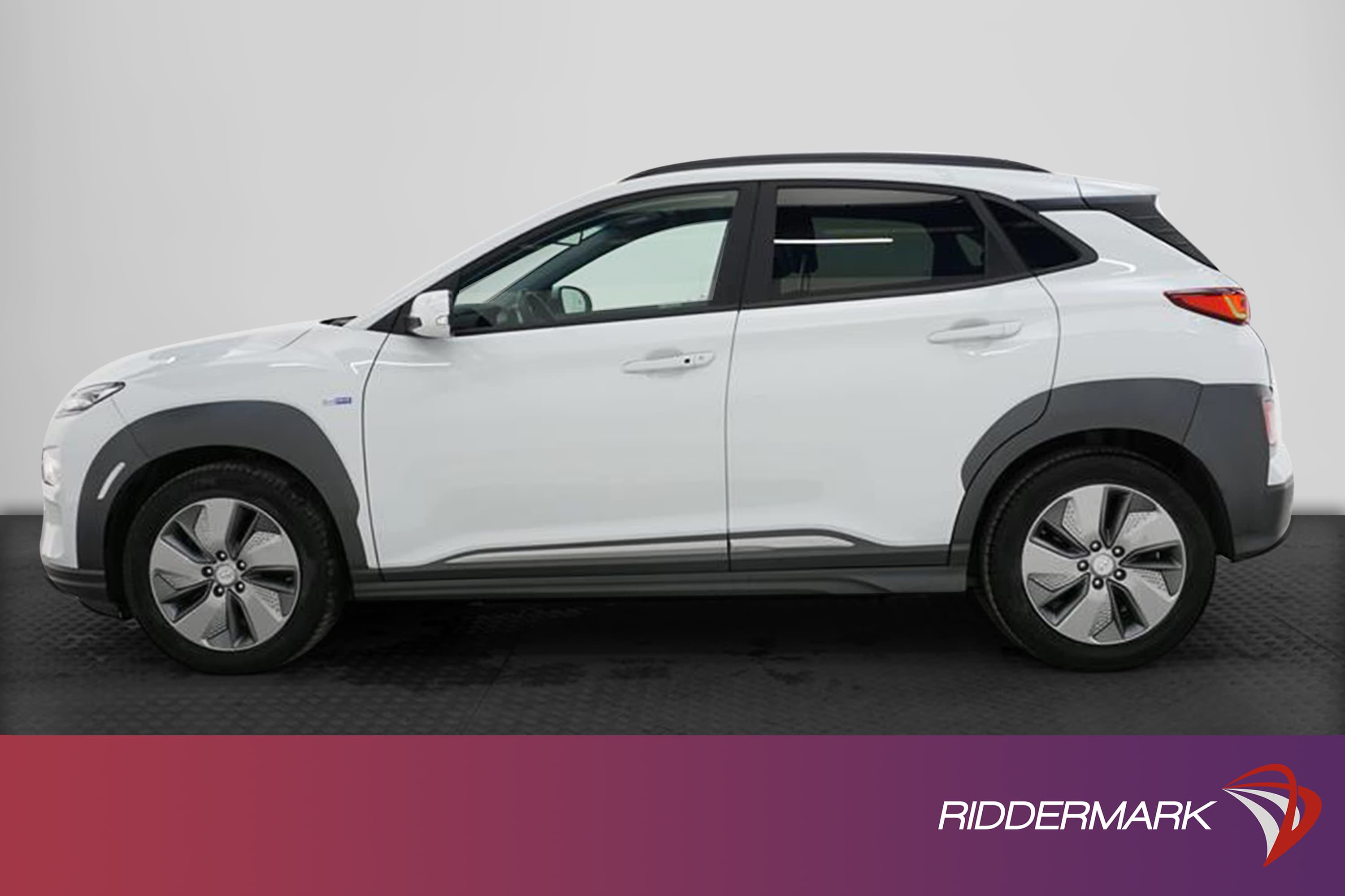 Hyundai Kona Electric 64 kWh 205hk Kamera Carplay MOMS