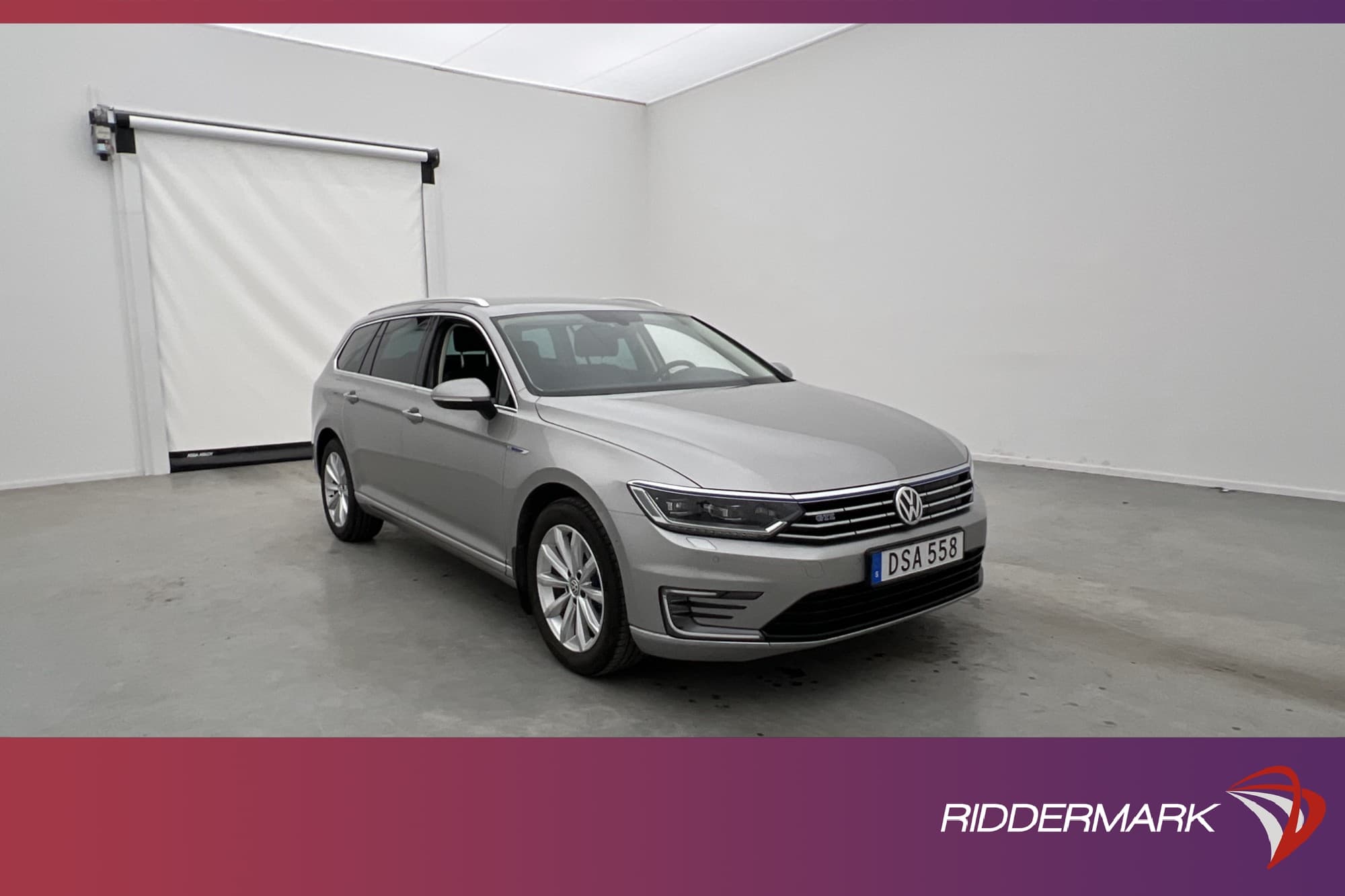 Volkswagen Passat GTE 218hk