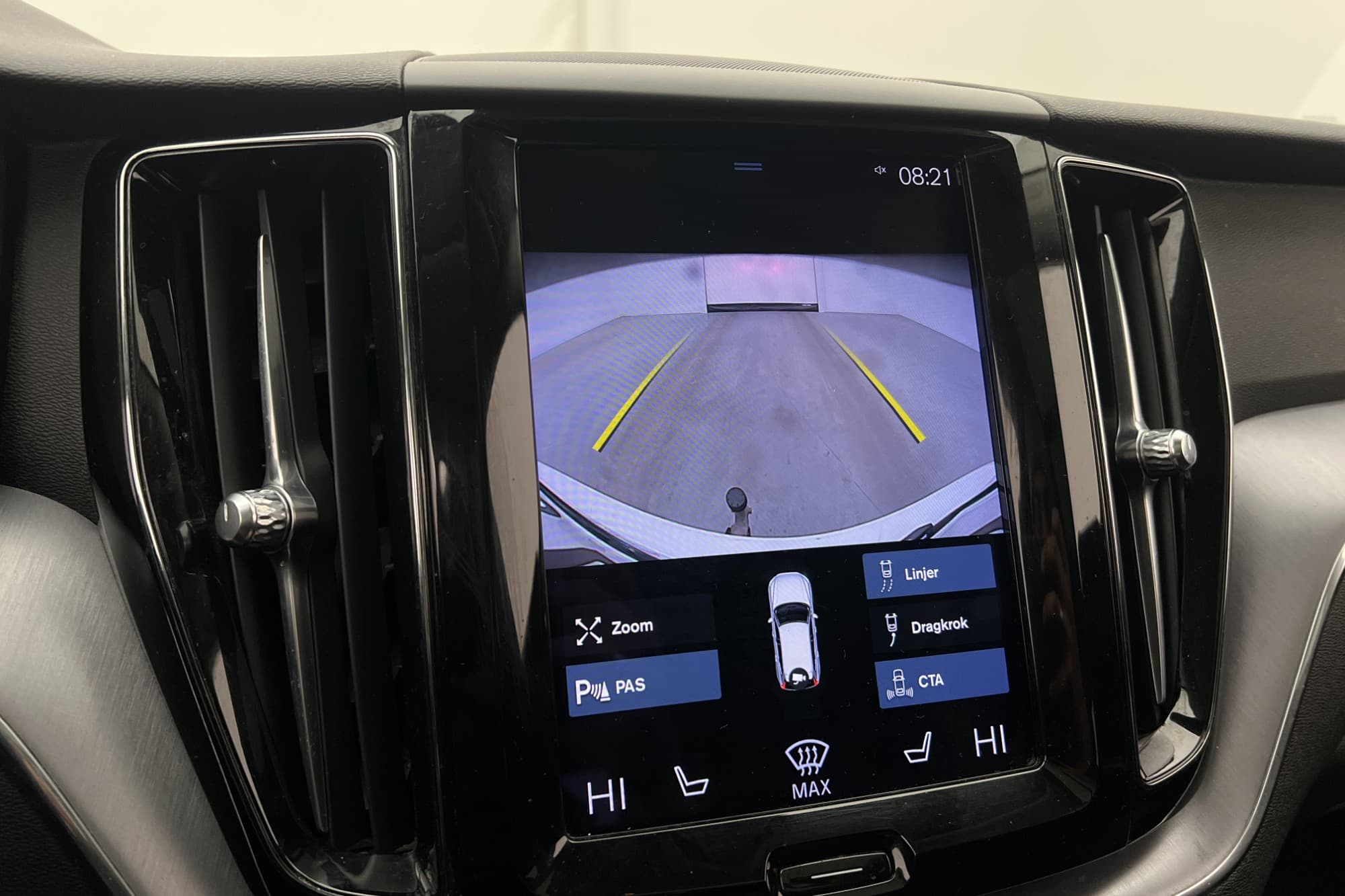 Volvo XC60 Recharge T6 AWD Inscription Exp Värmare Pano Drag