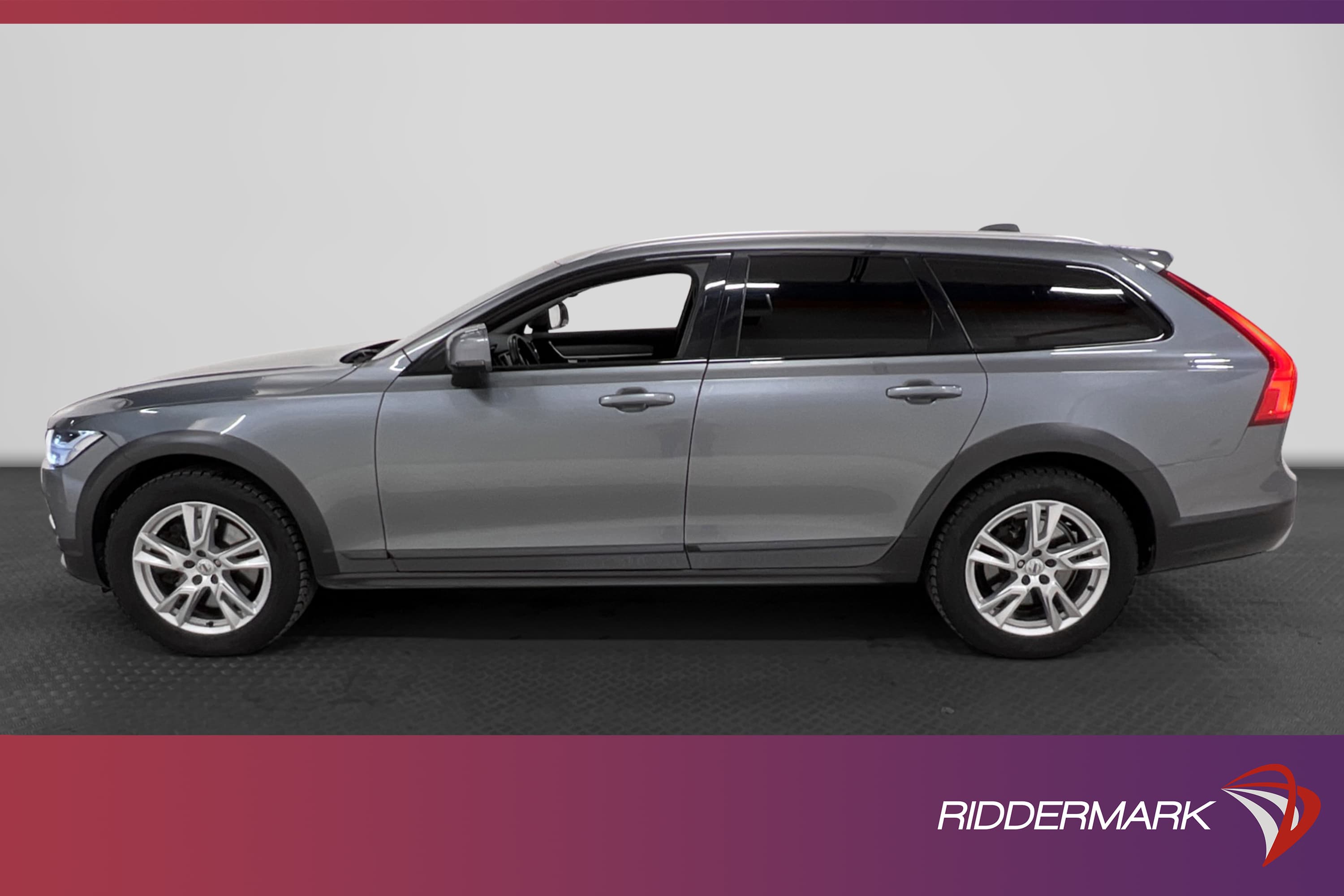 Volvo V90 Cross Country D4 AWD 190hk