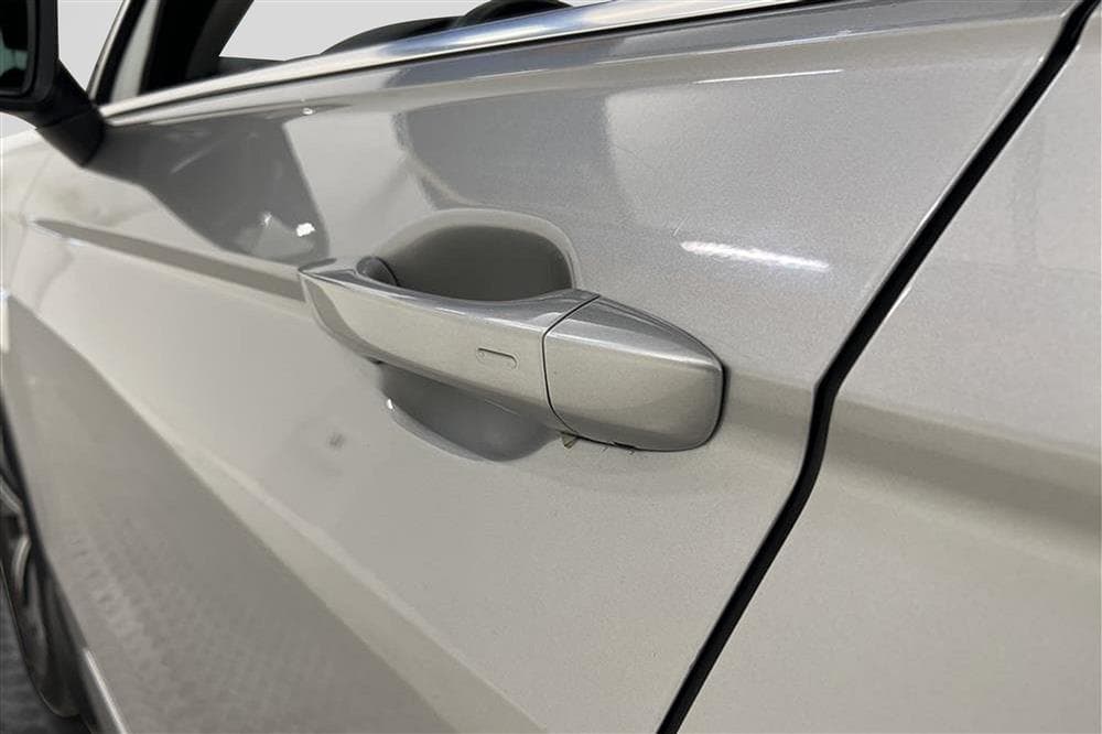 Volkswagen Tiguan 4M 190hk GT Värmare Active info Draginteriör