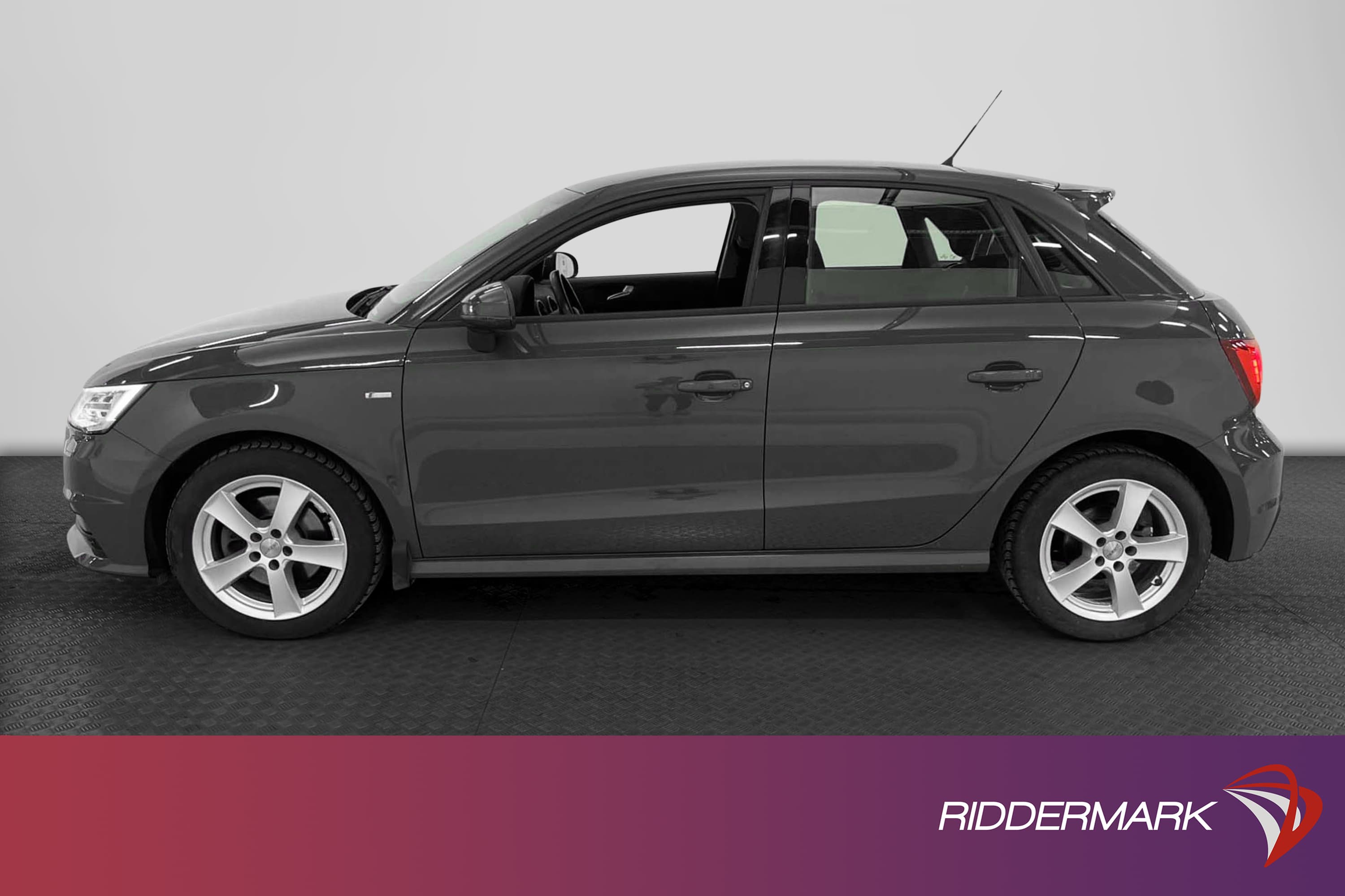 Audi A1 Sportback 1.4 TFSI 125hk S-Line Välservad Lågmil