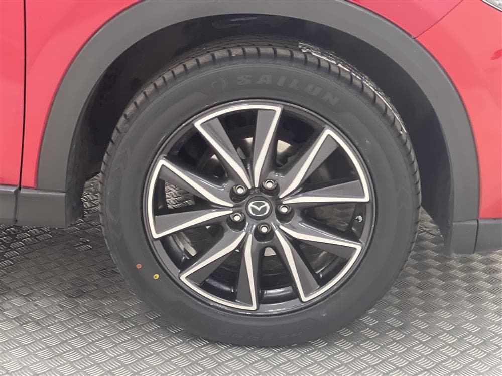 Mazda CX-5 2.5 194hk AWD Optimum Bose HUD Navi Skinn Draginteriör
