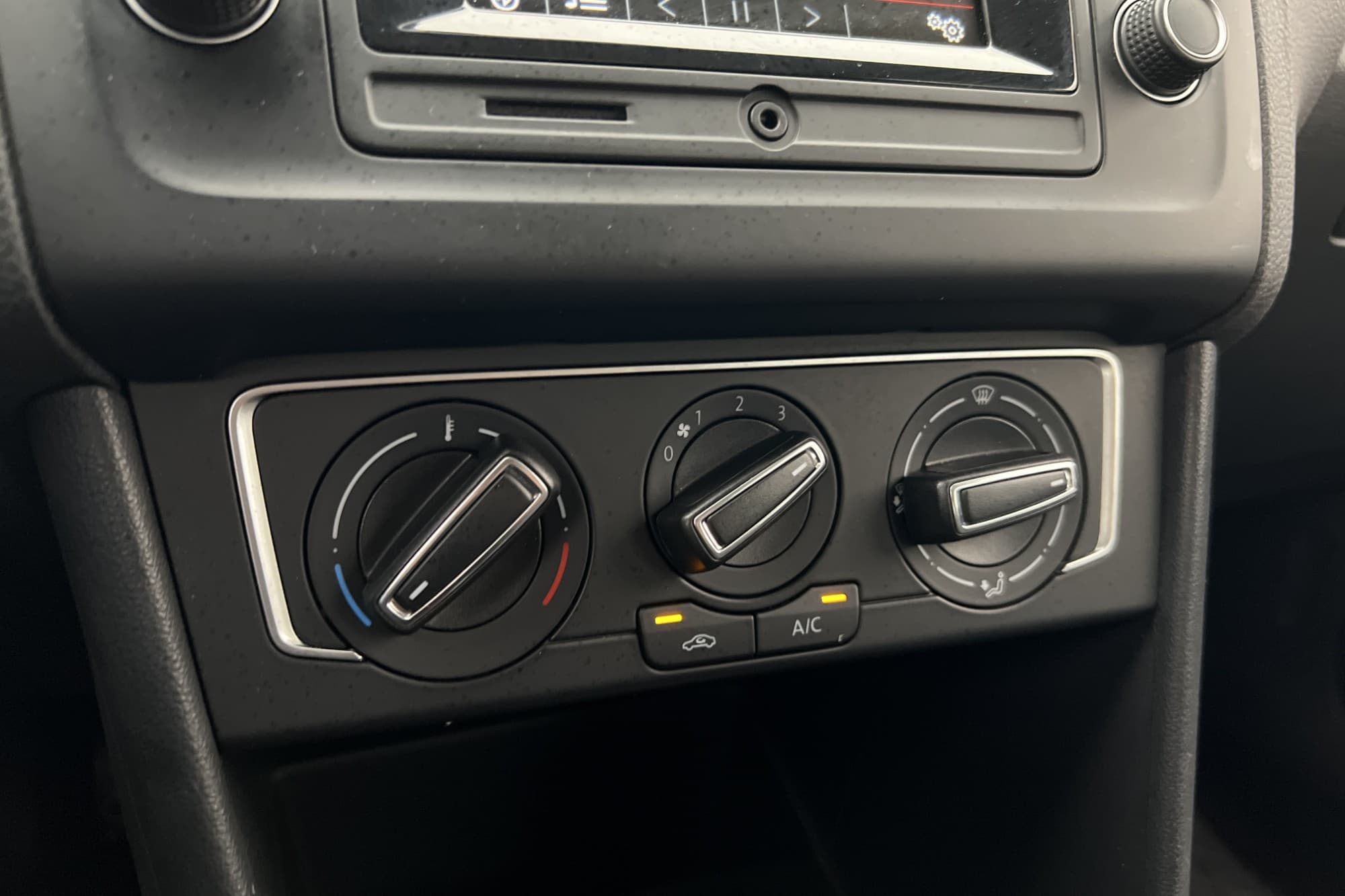 Volkswagen Polo 1.2 TSI 90hk Bluetooth Låg-Skatt 0,47l/Mil
