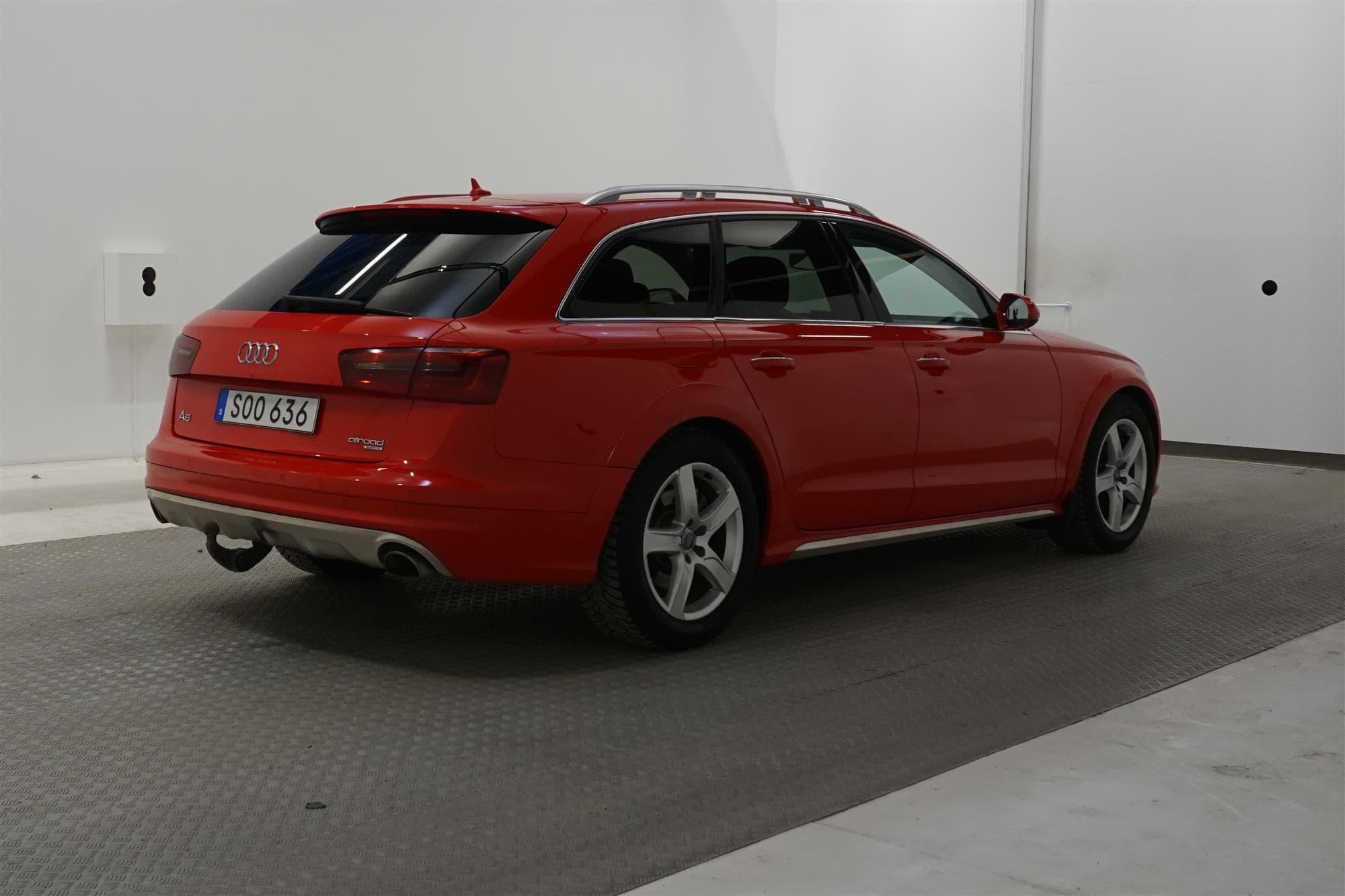 Audi A6 allroad quattro 3.0TDI 204hk Värmare Dragkrok Nyserv