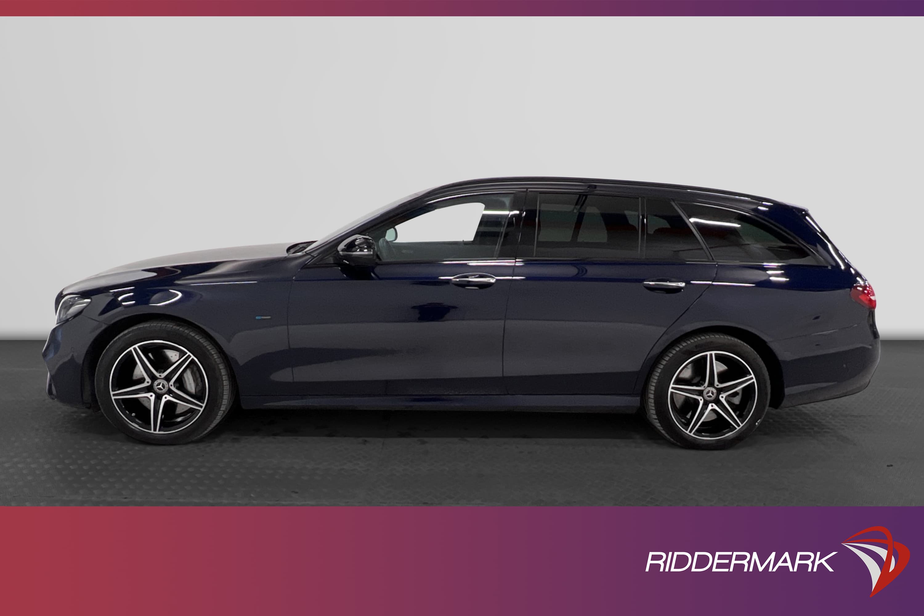 Mercedes-Benz E 300 de T 306hk