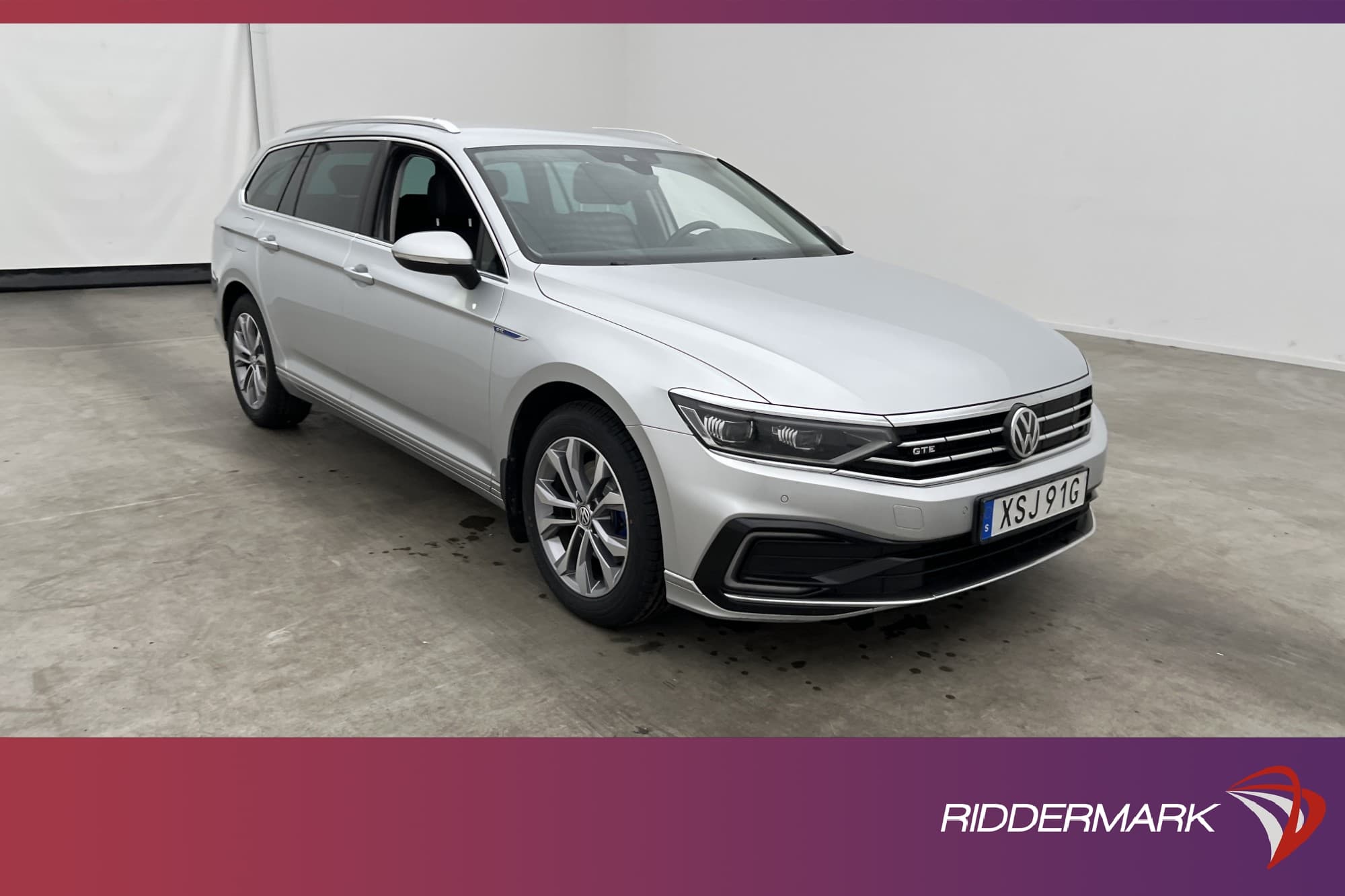 Volkswagen Passat GTE 218hk