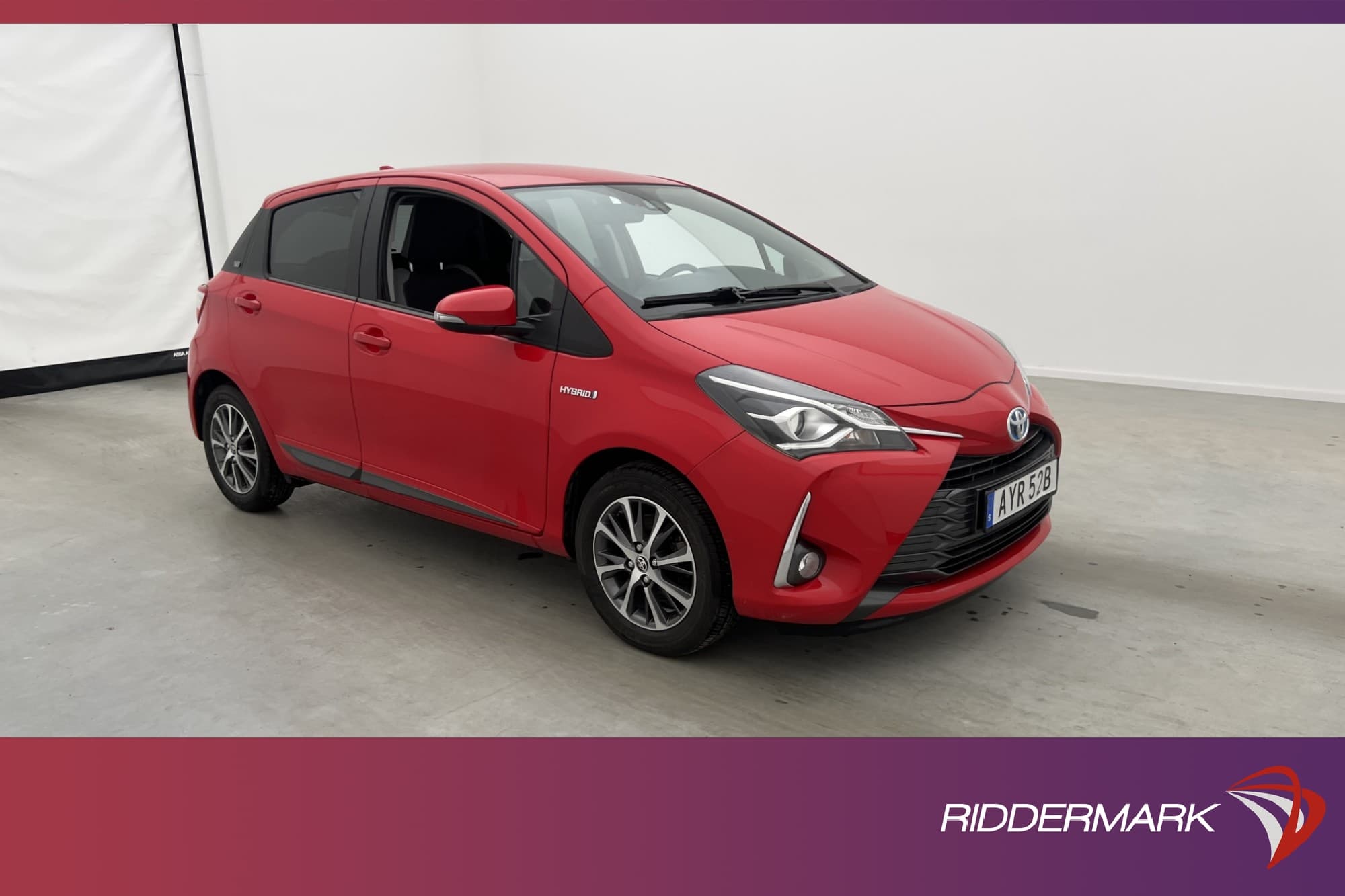 Toyota Yaris Hybrid 101hk