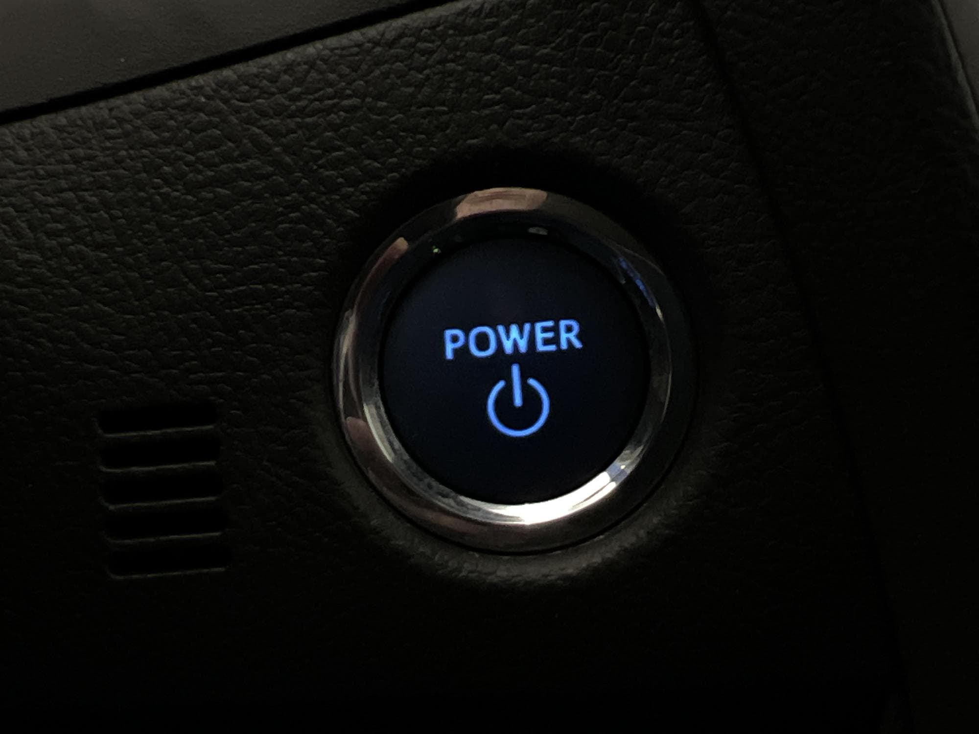 Toyota Auris  Hybrid e-CVT 136hk B-Kam 0,40L/mil