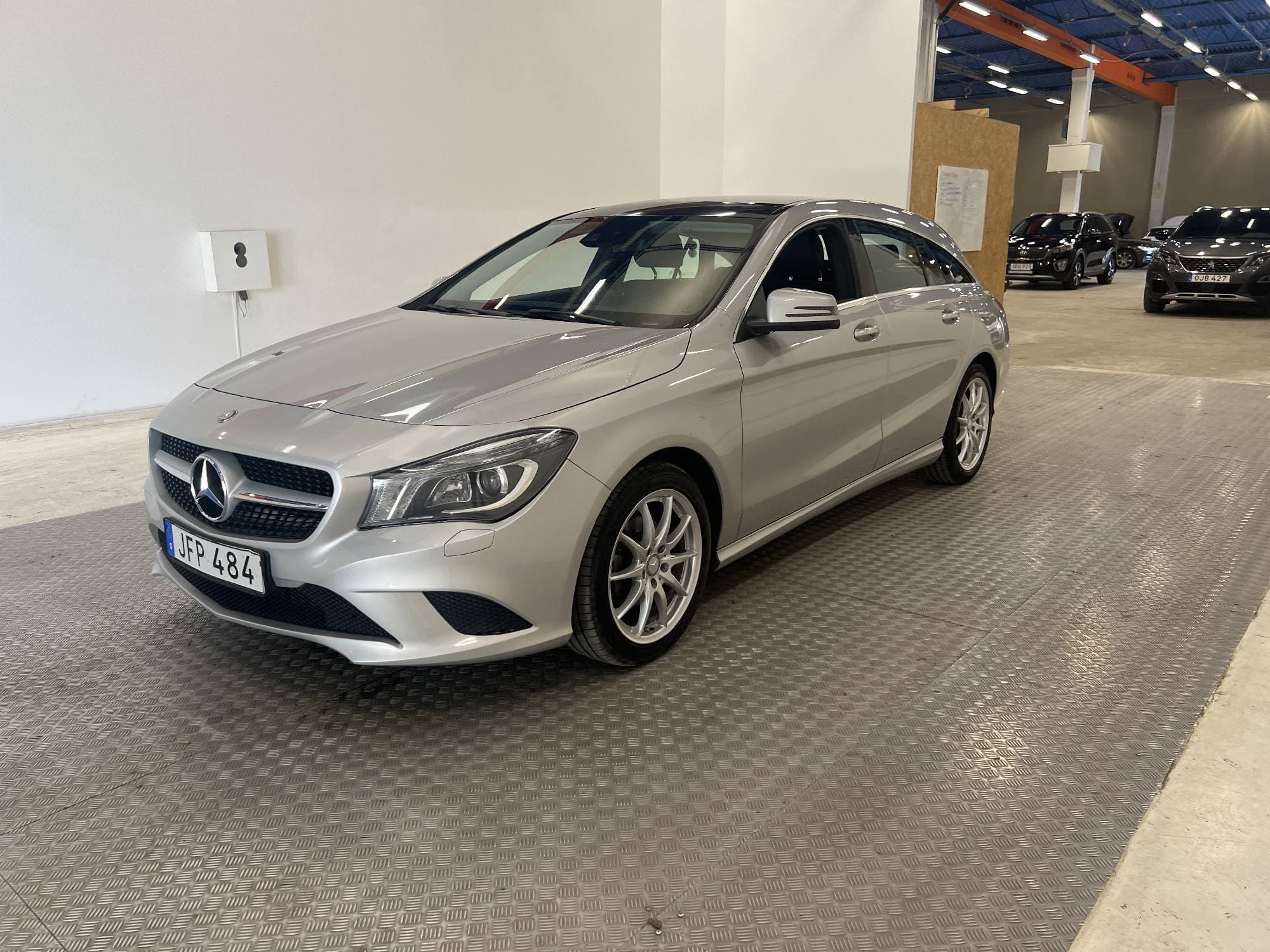 Mercedes-Benz CLA 200 CDI Shooting Brake 7G-DCT, 136hk, 2015