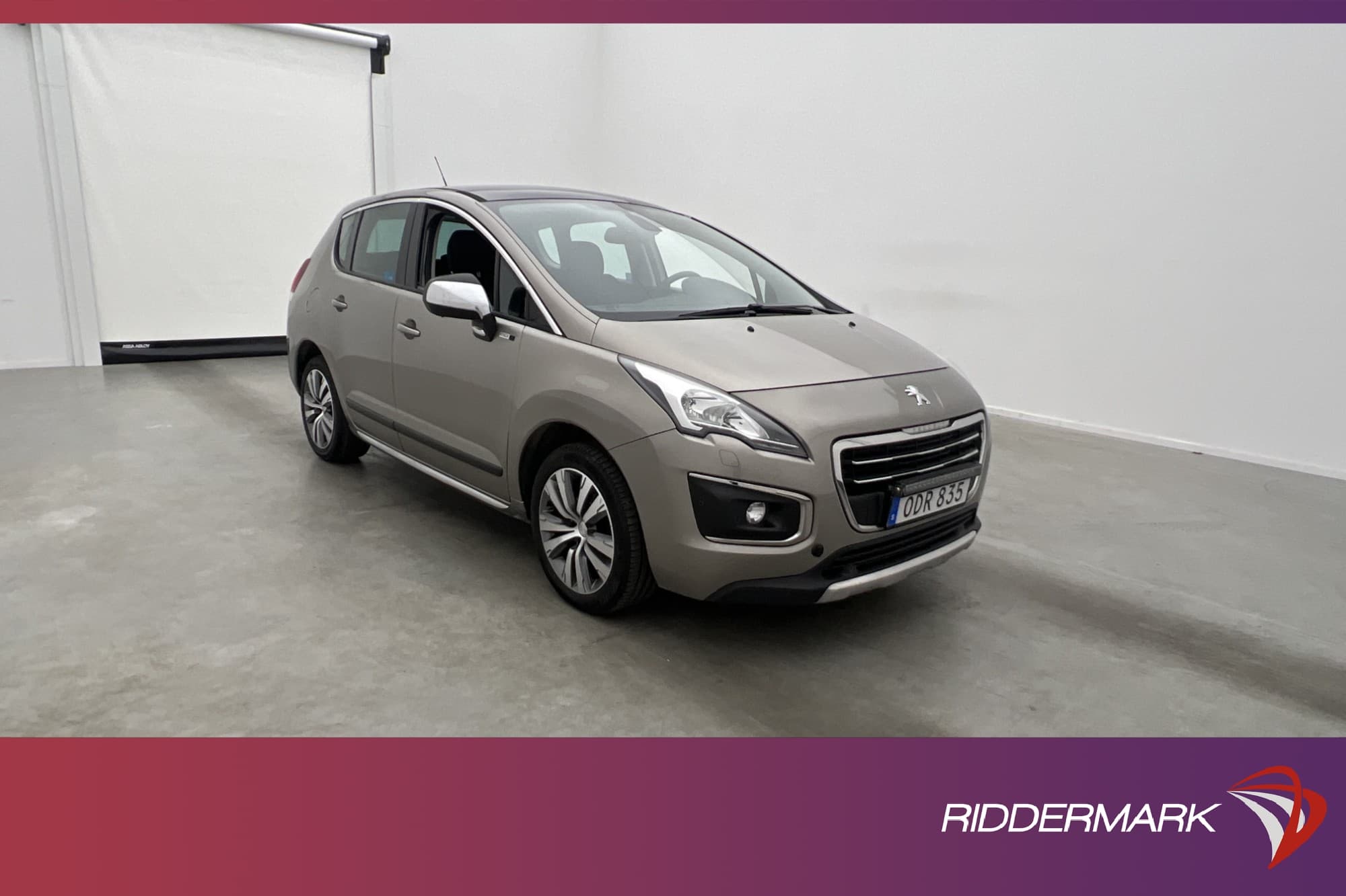 Peugeot 3008 1.2 e-THP 130hk