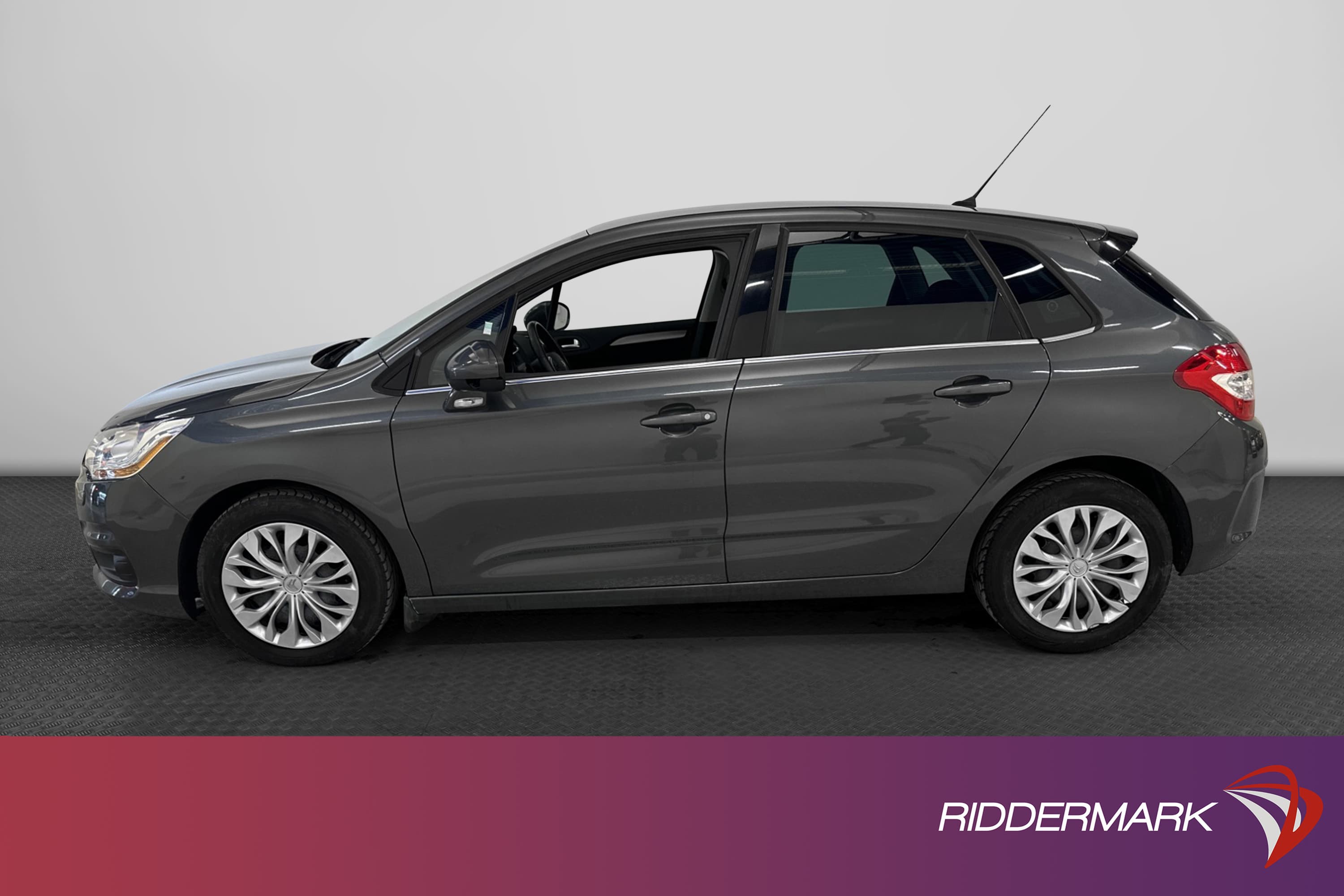 Citroën C4 1.6 e-HDi 111hk