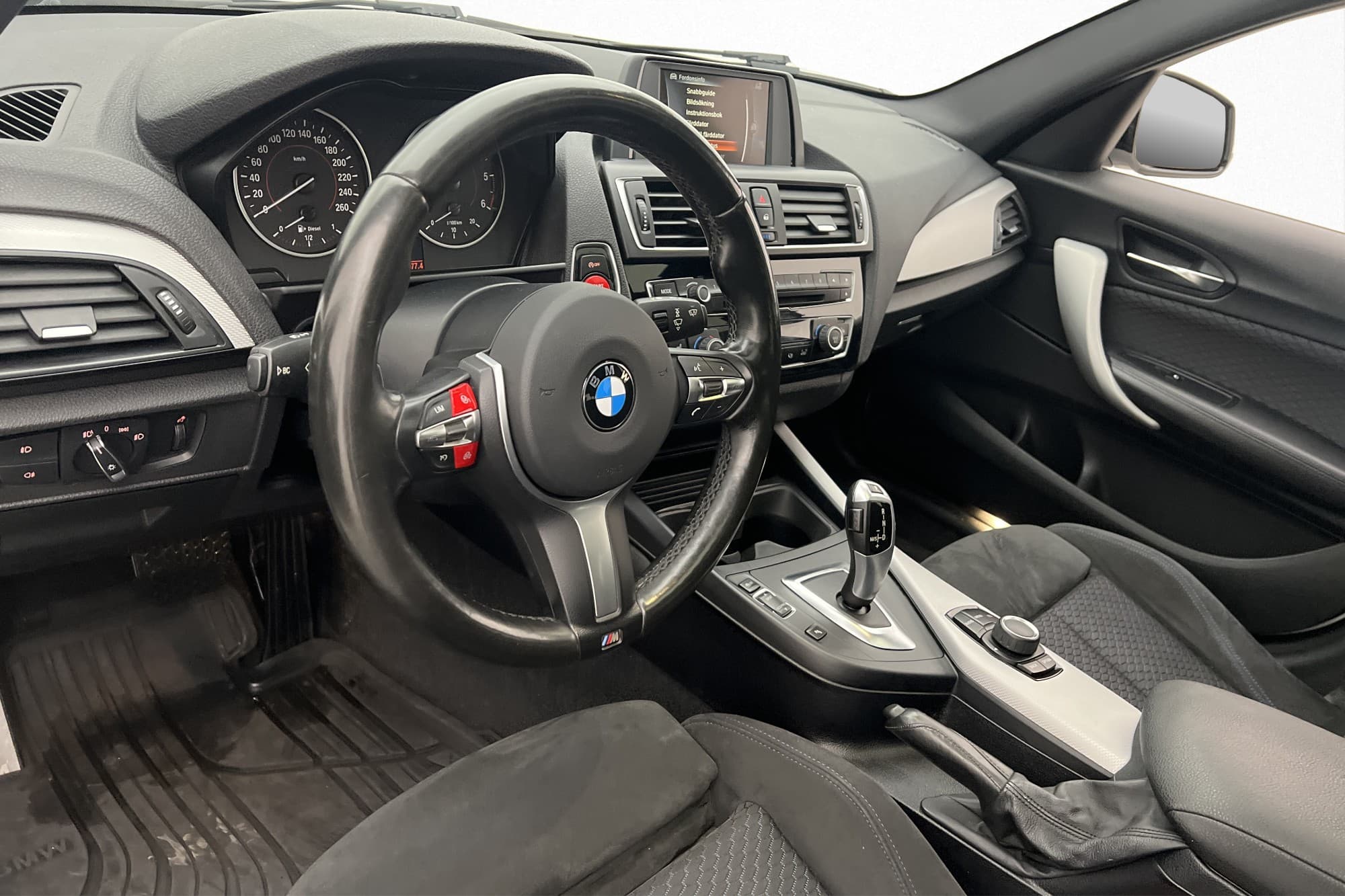 BMW 120 d xDrive 190hk M-Sport Taklucka 1520kr Skatt