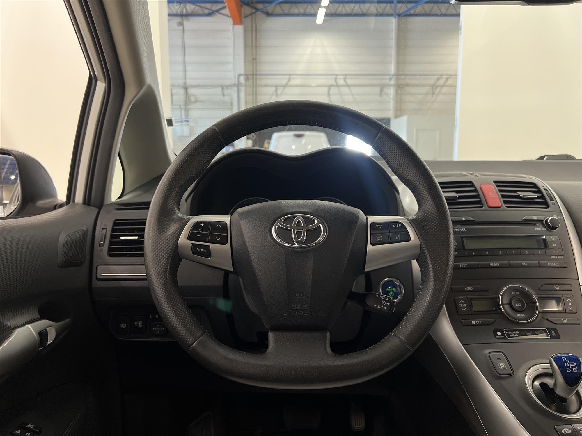 Toyota  Auris Hybrid e-CVT 136hk B-Kam Låg Skatt 0,40L/mil