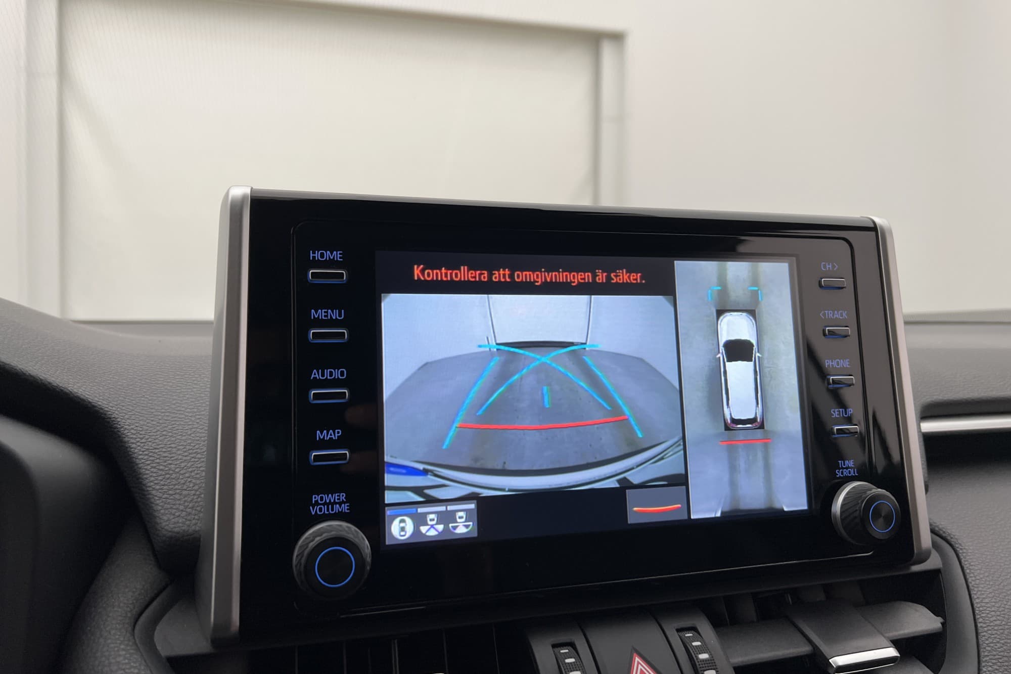Toyota RAV4 Hybrid 218hk Executive Premium 360° Navi Skinn
