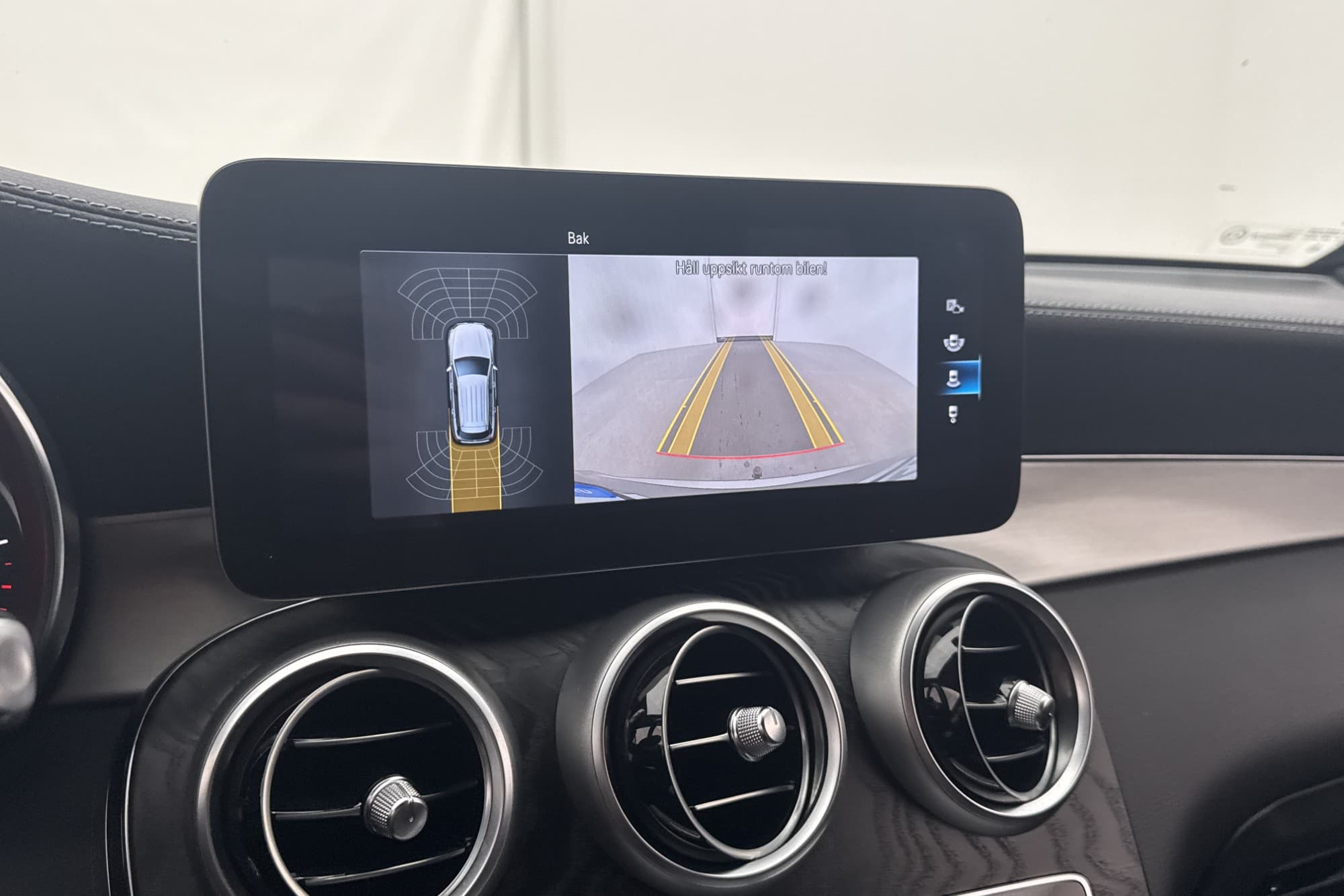 Mercedes-Benz GLC 220 d 4M 194hk AMG Line Kamera Navi Drag