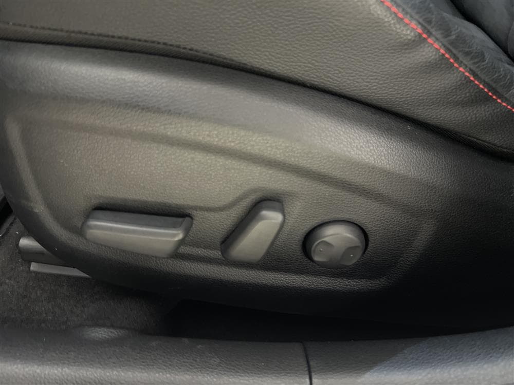 Kia ProCeed GT 1.6 T-GDi 204hk Cockpit Pano JBL Navi B-Kaminteriör
