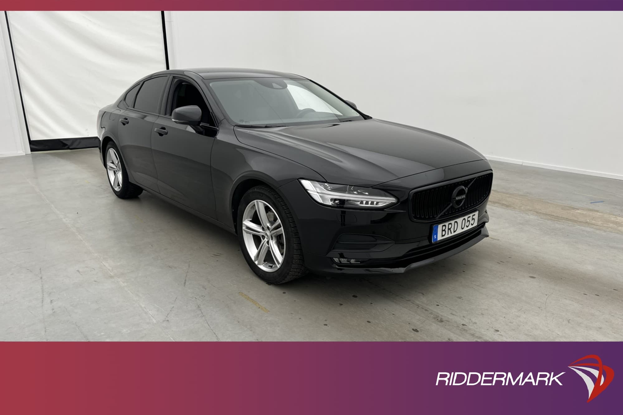 Volvo S90 D3