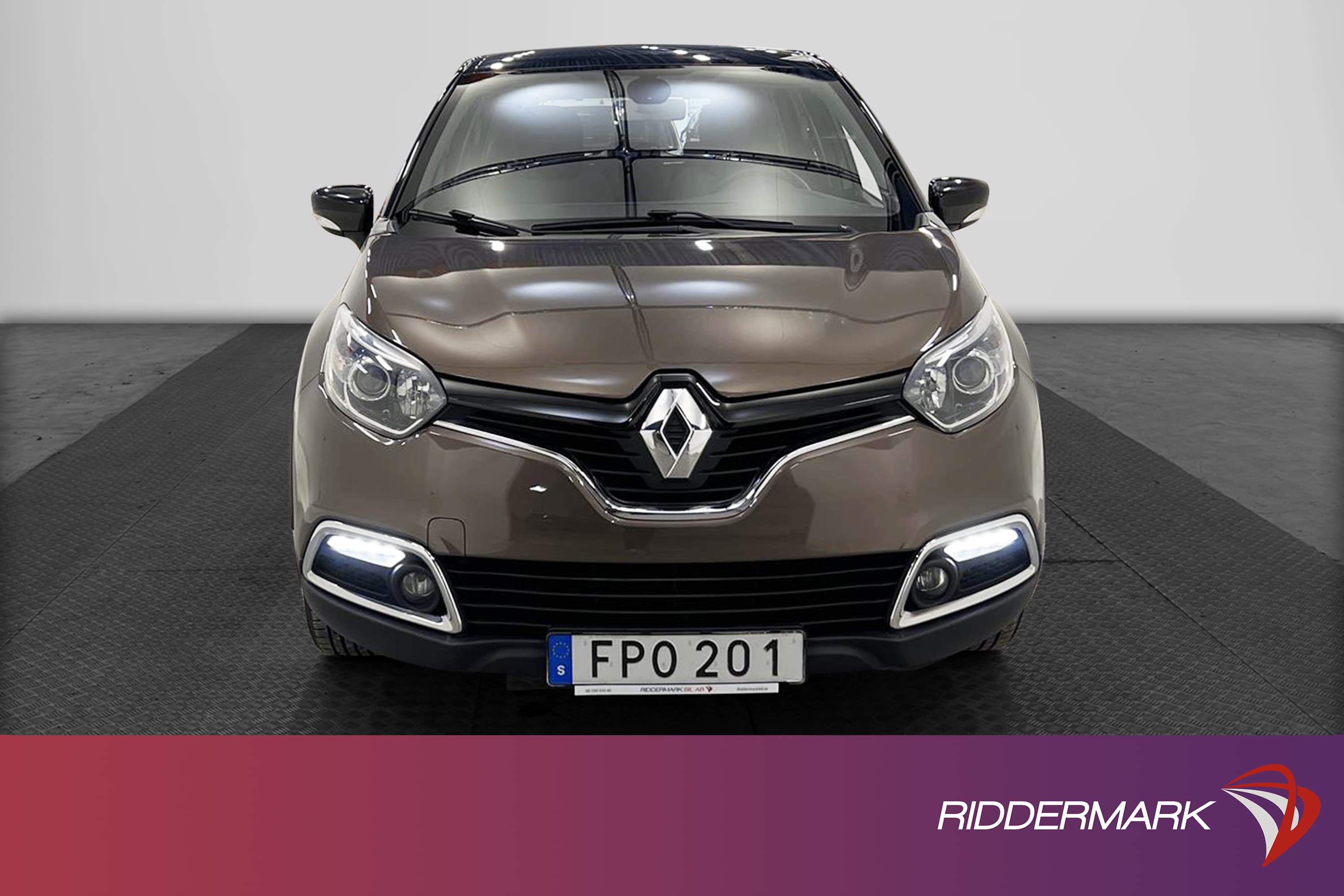 Renault Captur 0.9 TCe 90hk Dynamique GPS Sensorer 0,49l/mil