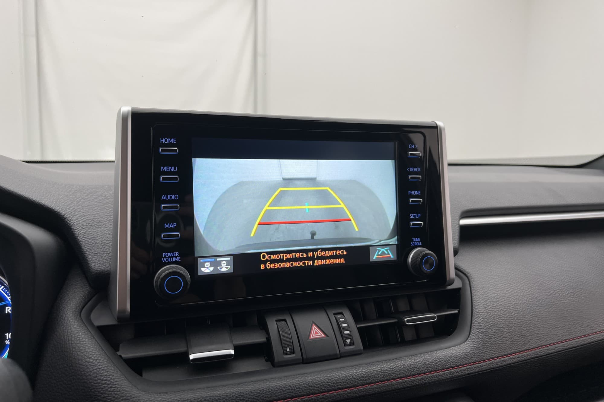 Toyota RAV4 Plug-in Hybrid 306hk AWD Launch Edition  Kamera