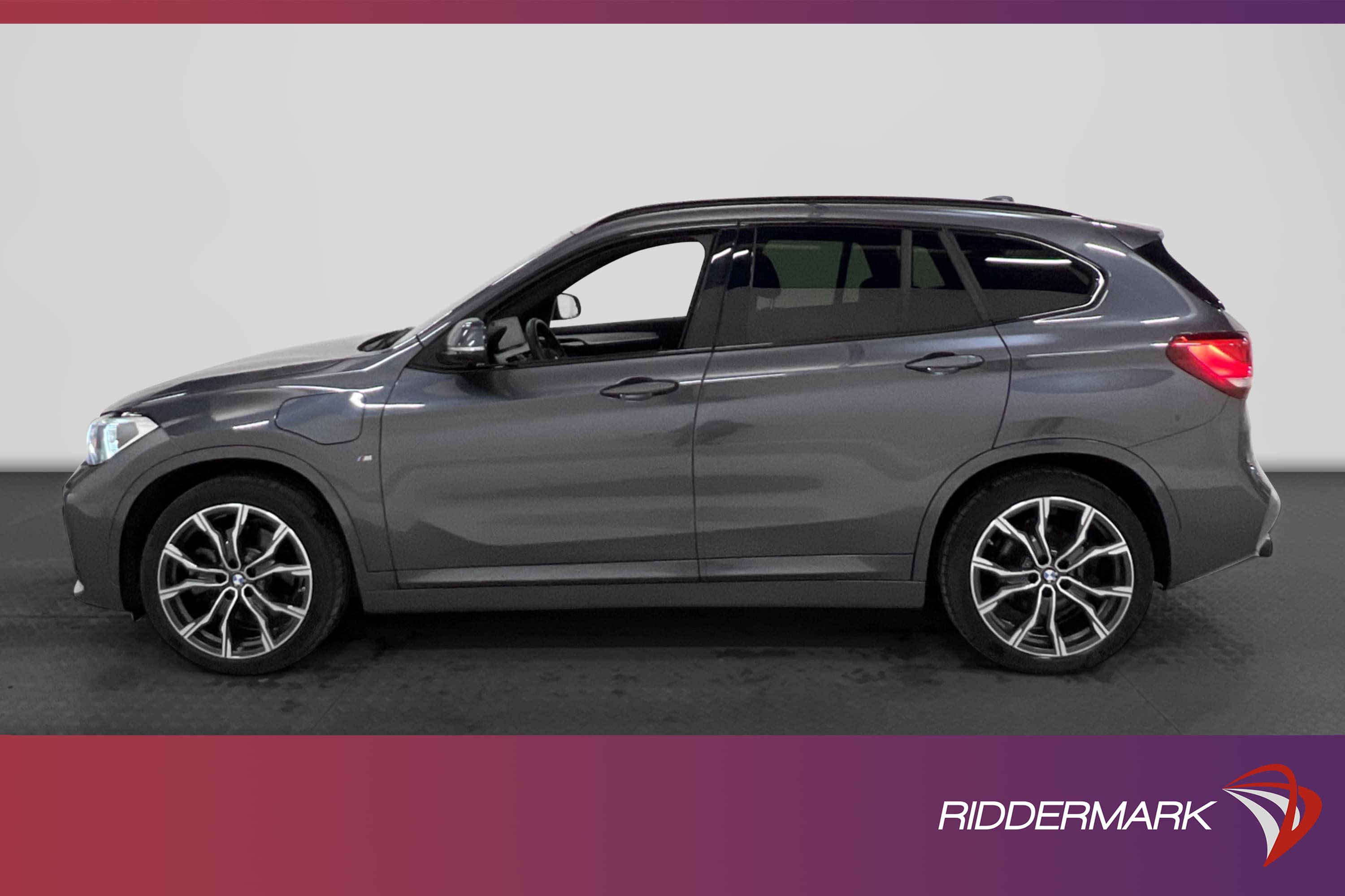 BMW X1 xDrive25e 220hk