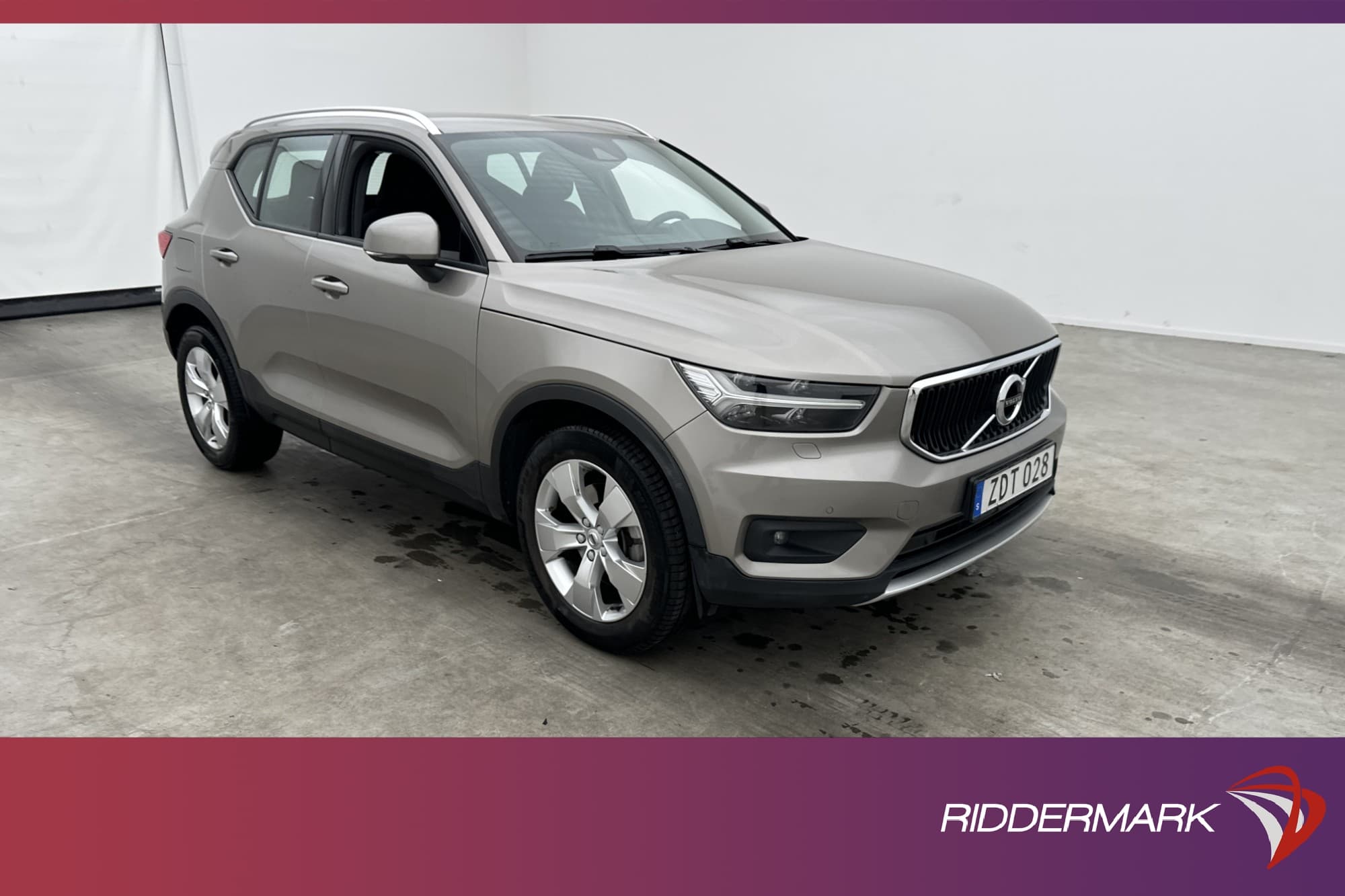 Volvo XC40 B4