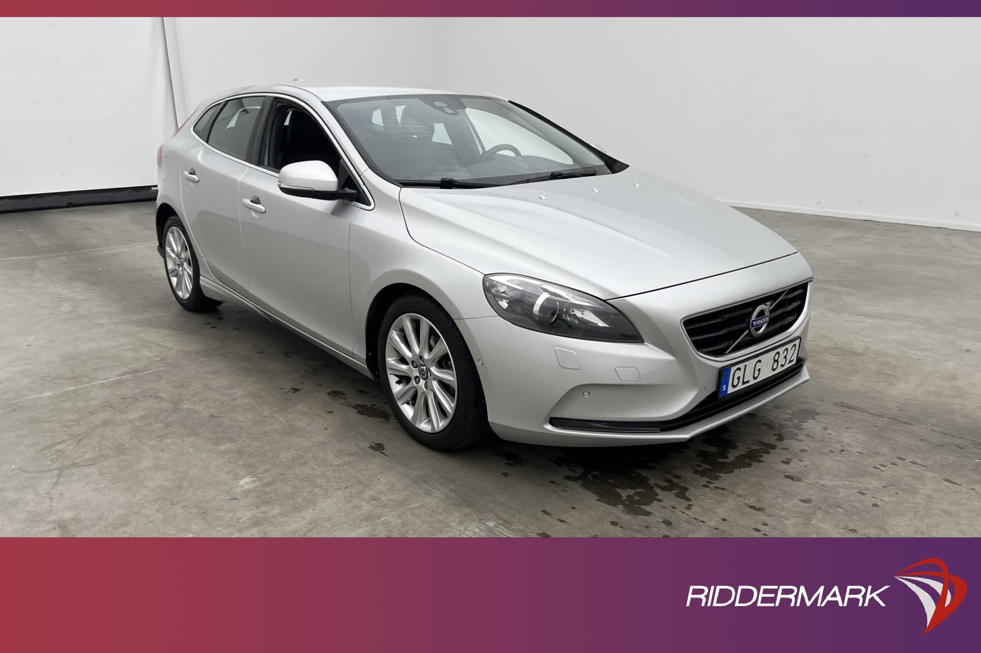 Volvo V40 D2