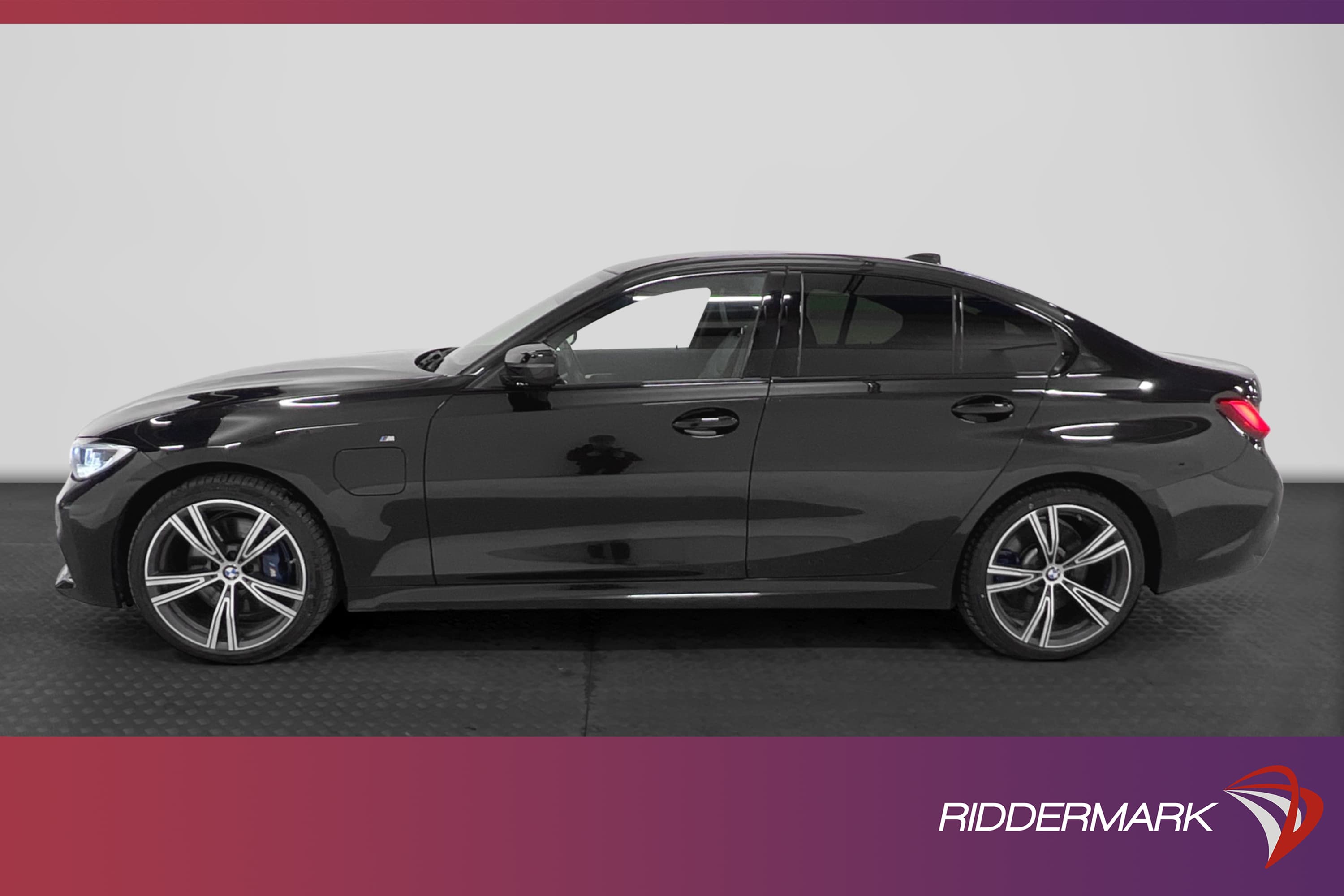 BMW 330e Sedan 292hk