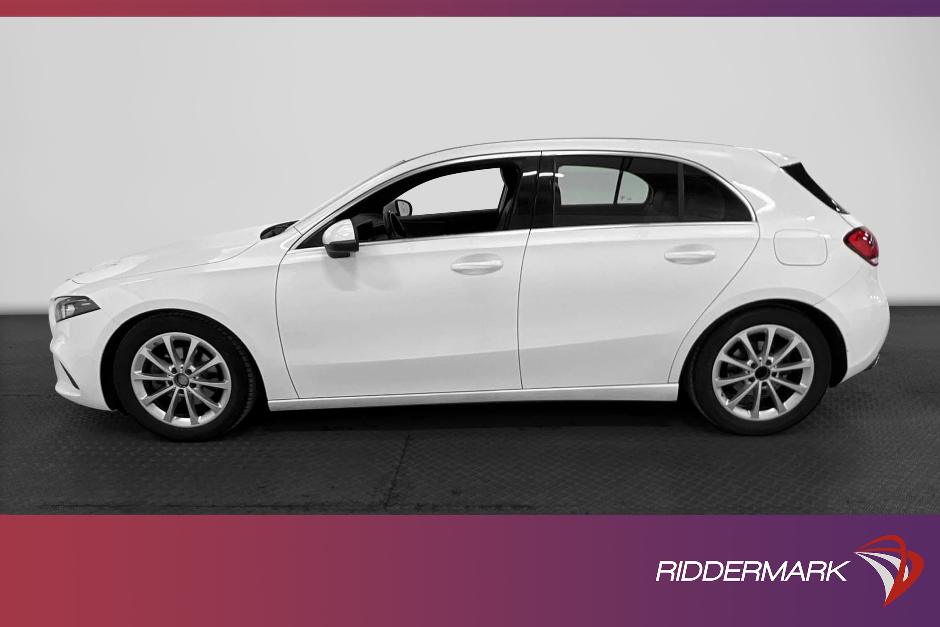 Mercedes-Benz A 180 136hk