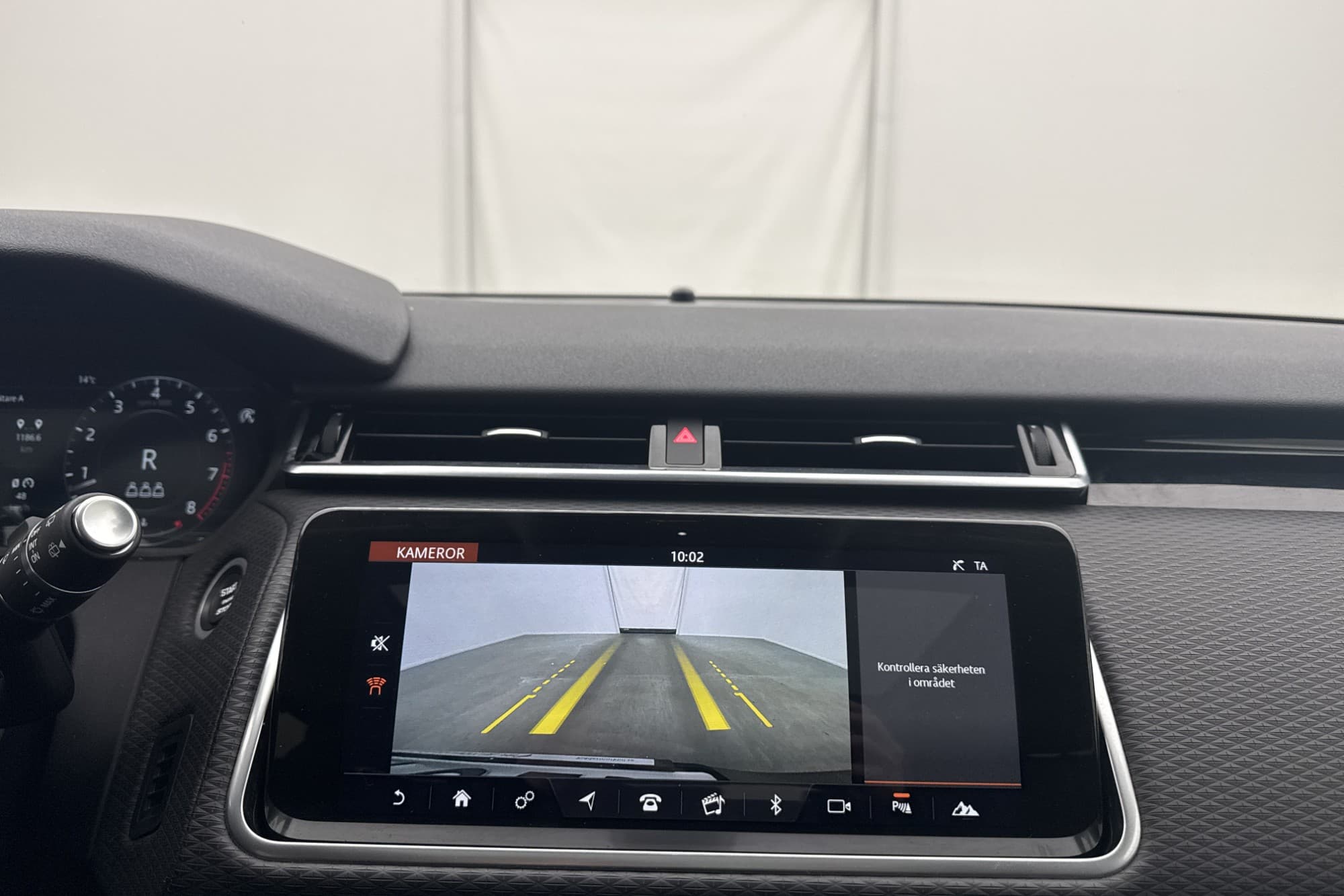 Land Rover Range Rover Velar P250 AWD P-Värmare Pano Skinn