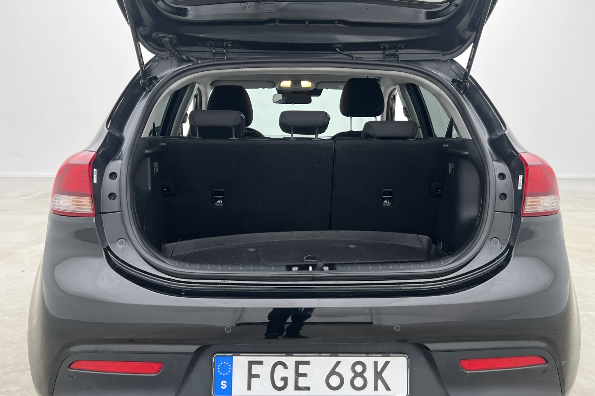 Kia Rio 1.0 T-GDI 100hk Advance Kamera CarPlay Rattvärme