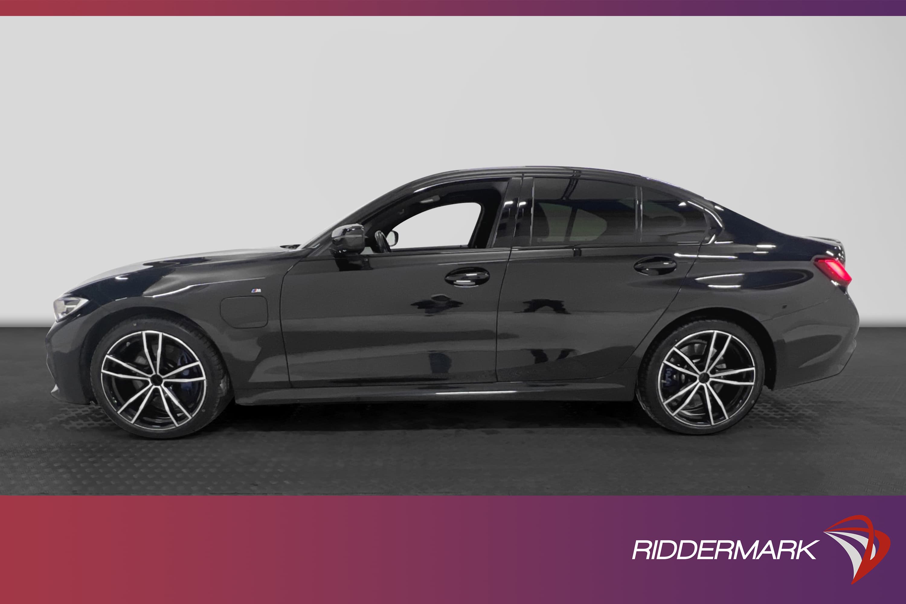 BMW 330e Sedan 292hk