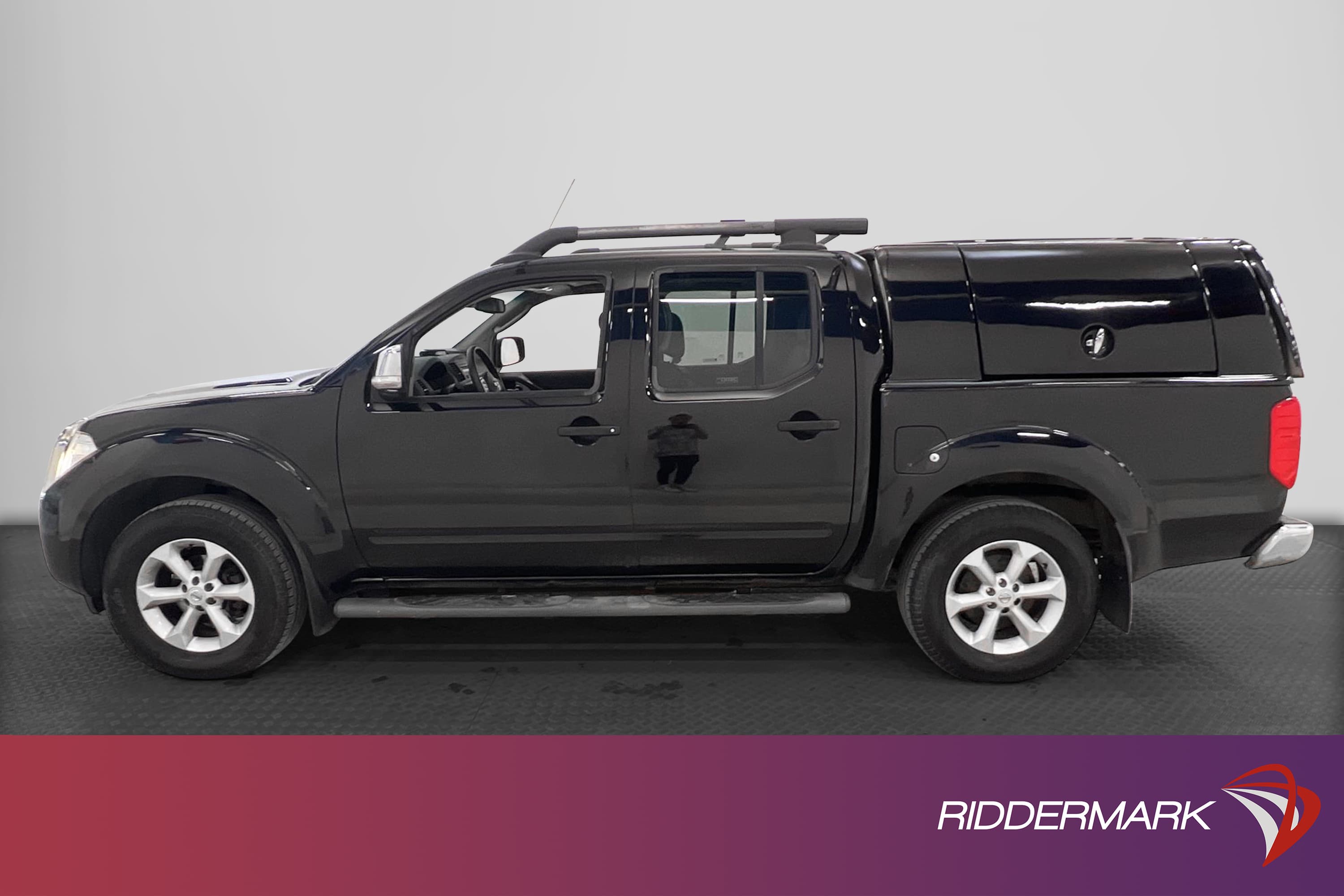 Nissan Navara 2.5dCi Aut 4x4 190hk Värmare 1 ägare Drag