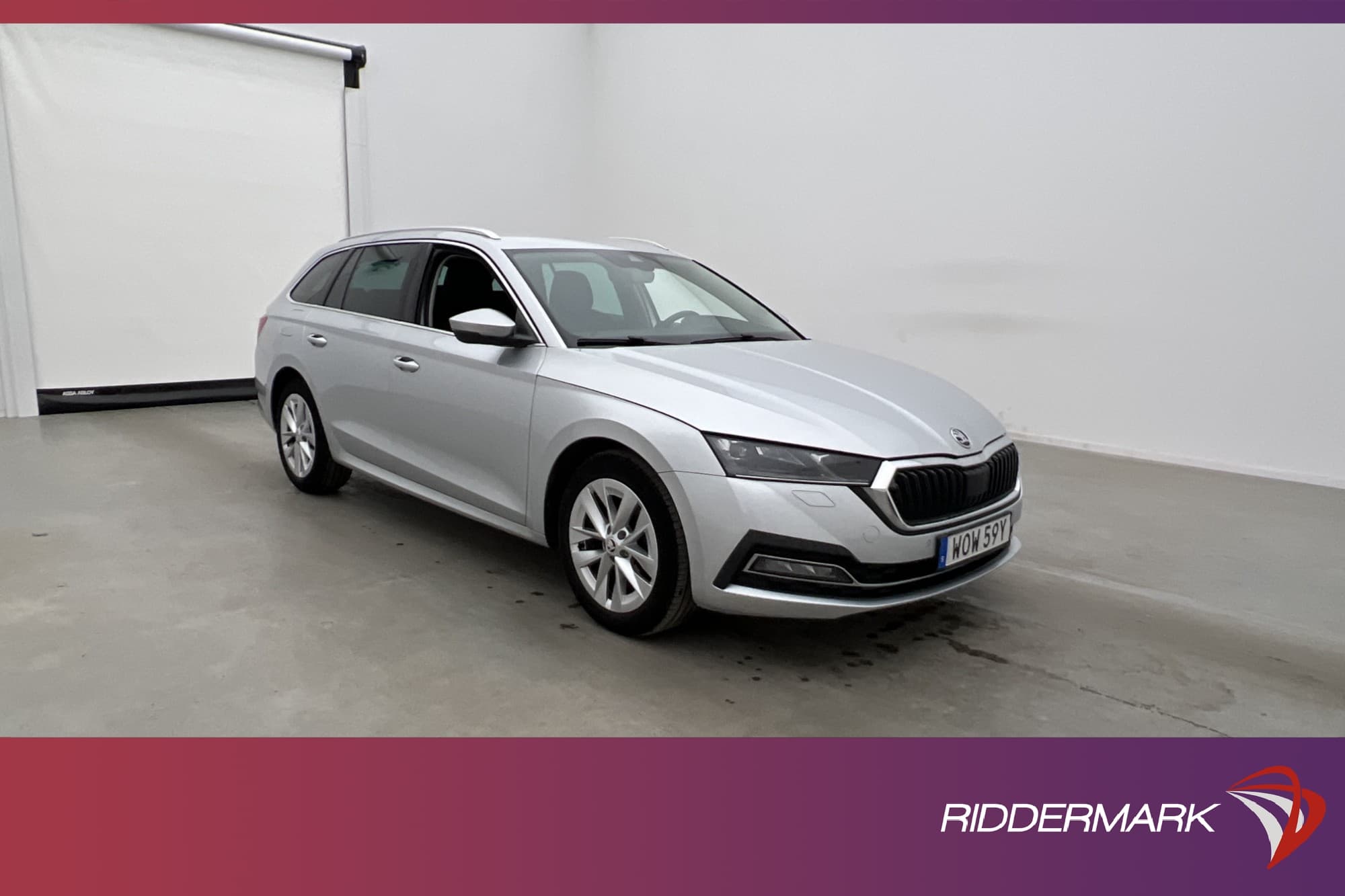 Skoda Octavia Style Värm Canton Cockpit Kamera GPS Drag MOMS
