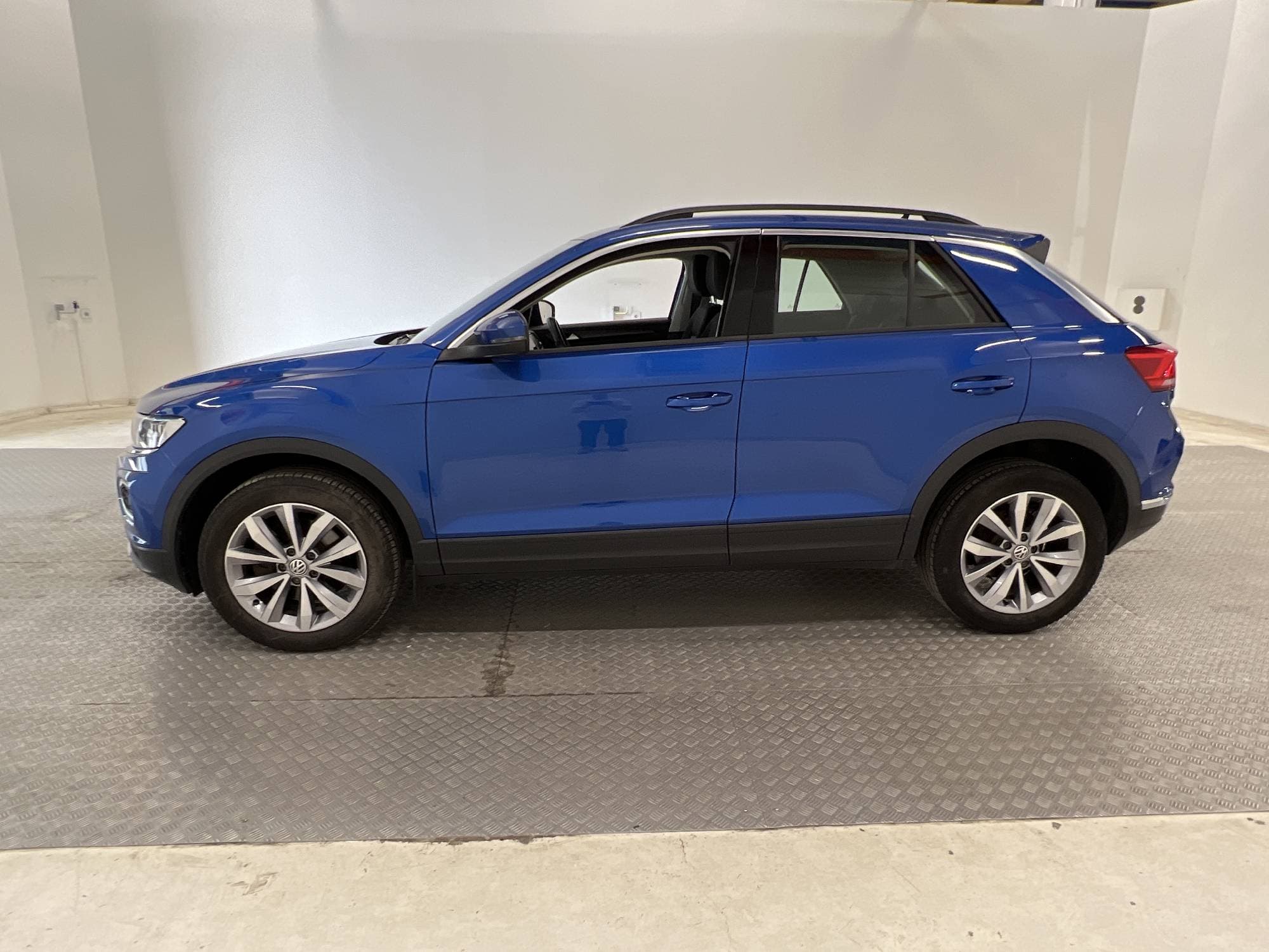 Volkswagen T-Roc 115hk