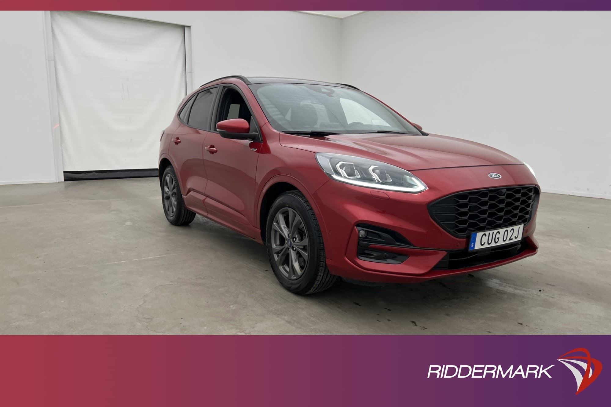 Ford Kuga Plug-In 225hk ST-Line Pano Kamera B&O Navi HUD