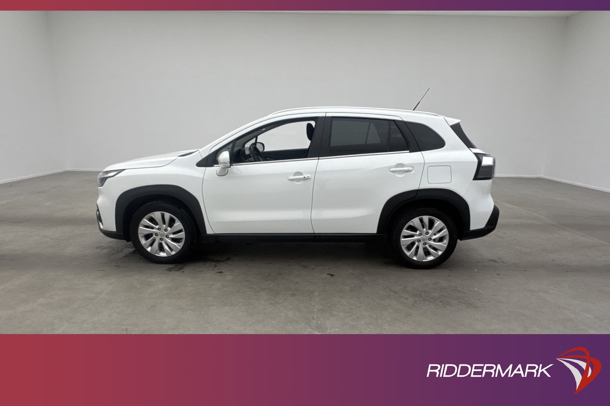 Suzuki S-Cross Hybrid 129hk AllGrip B-Kamera 1 Brukare MOMS