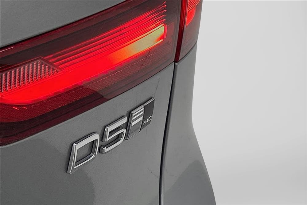 Volvo V90 D5 235hk AWD Inscription D-VOC Skinn 0.49l/milexteriör