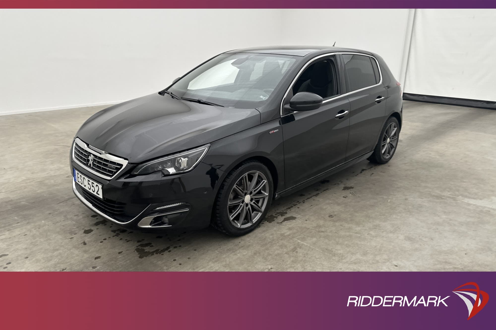 Peugeot 308 1.2 e-THP 130hk