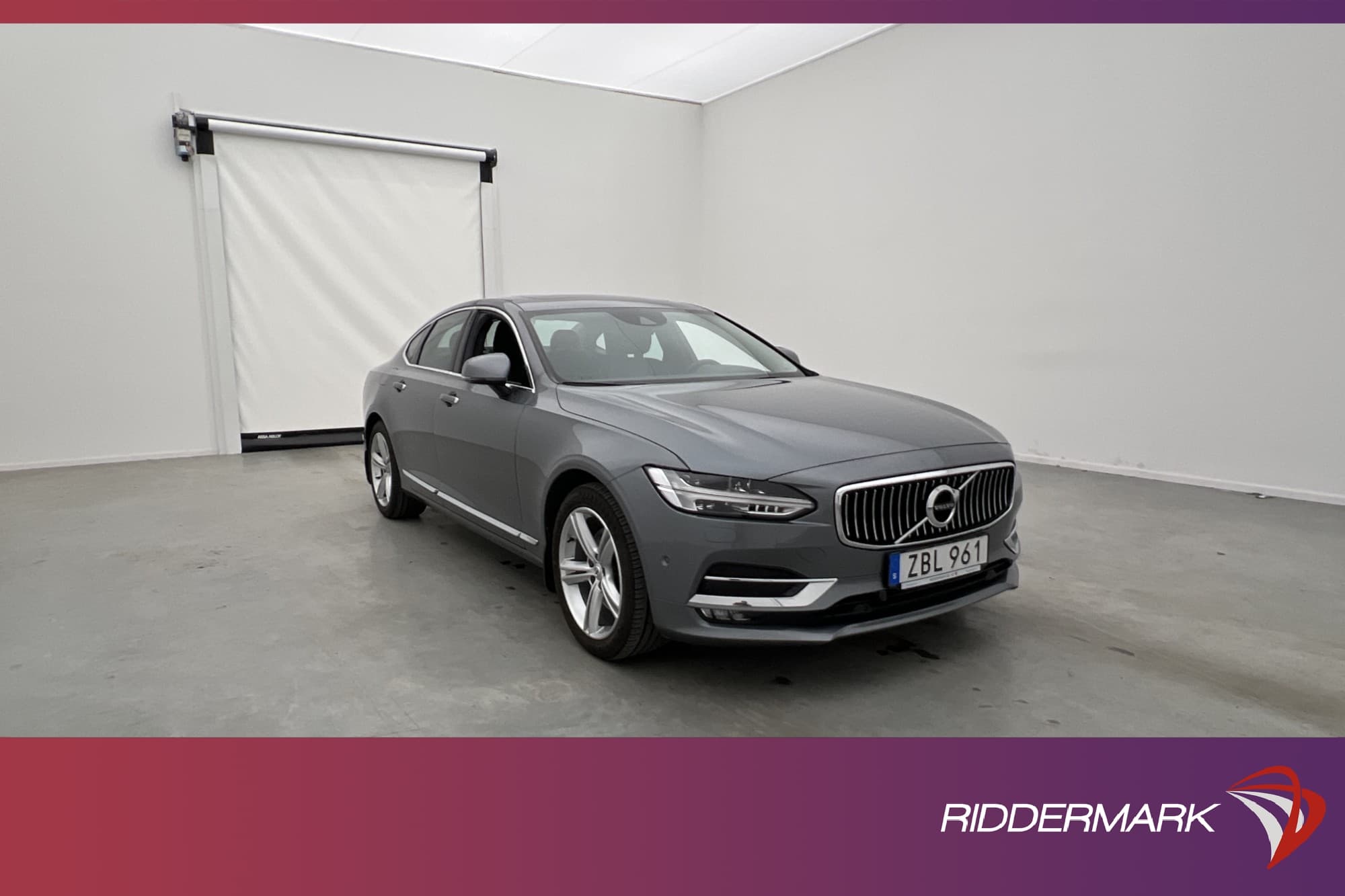 Volvo S90 D4 AWD