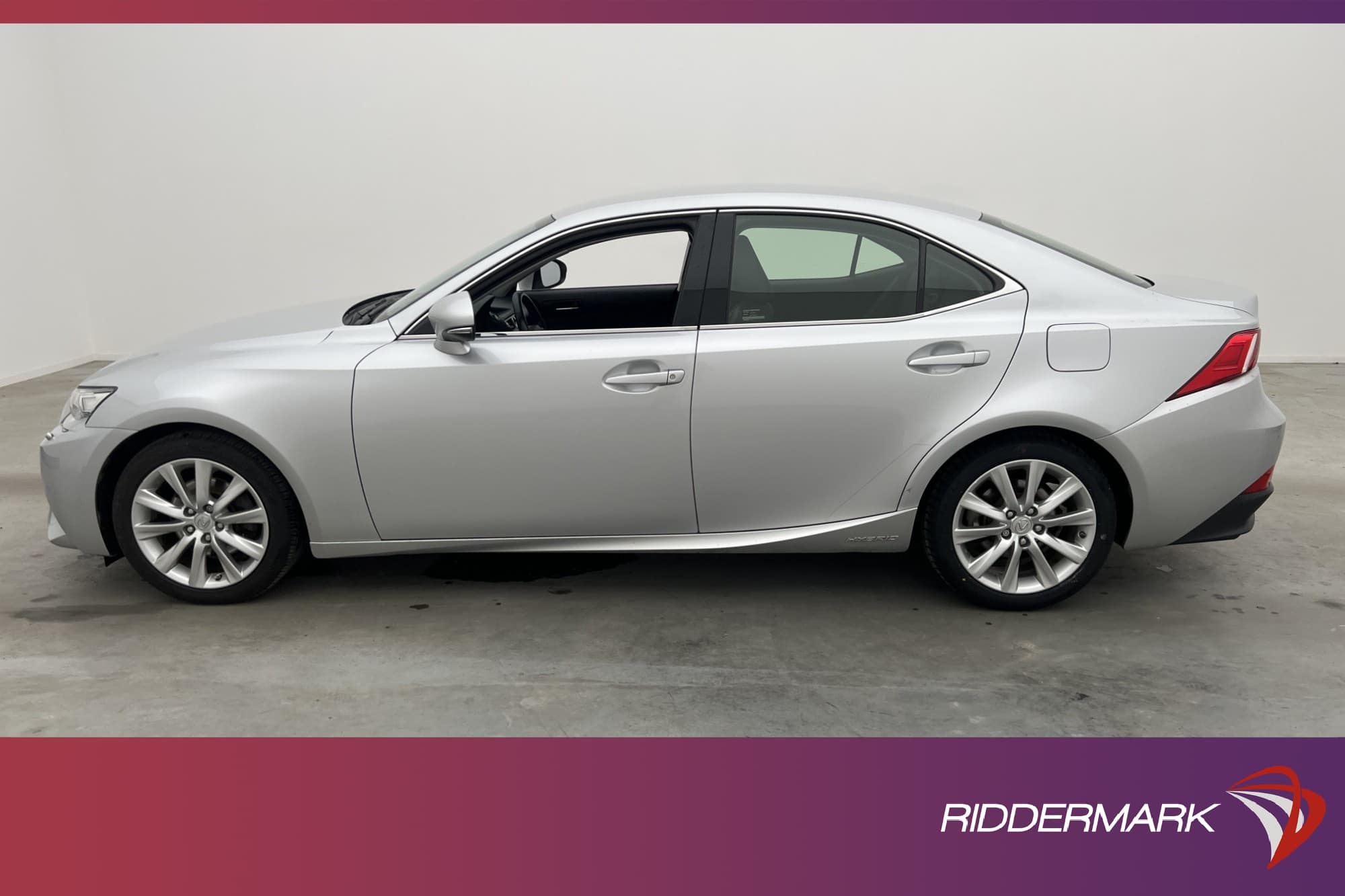 Lexus IS 300h