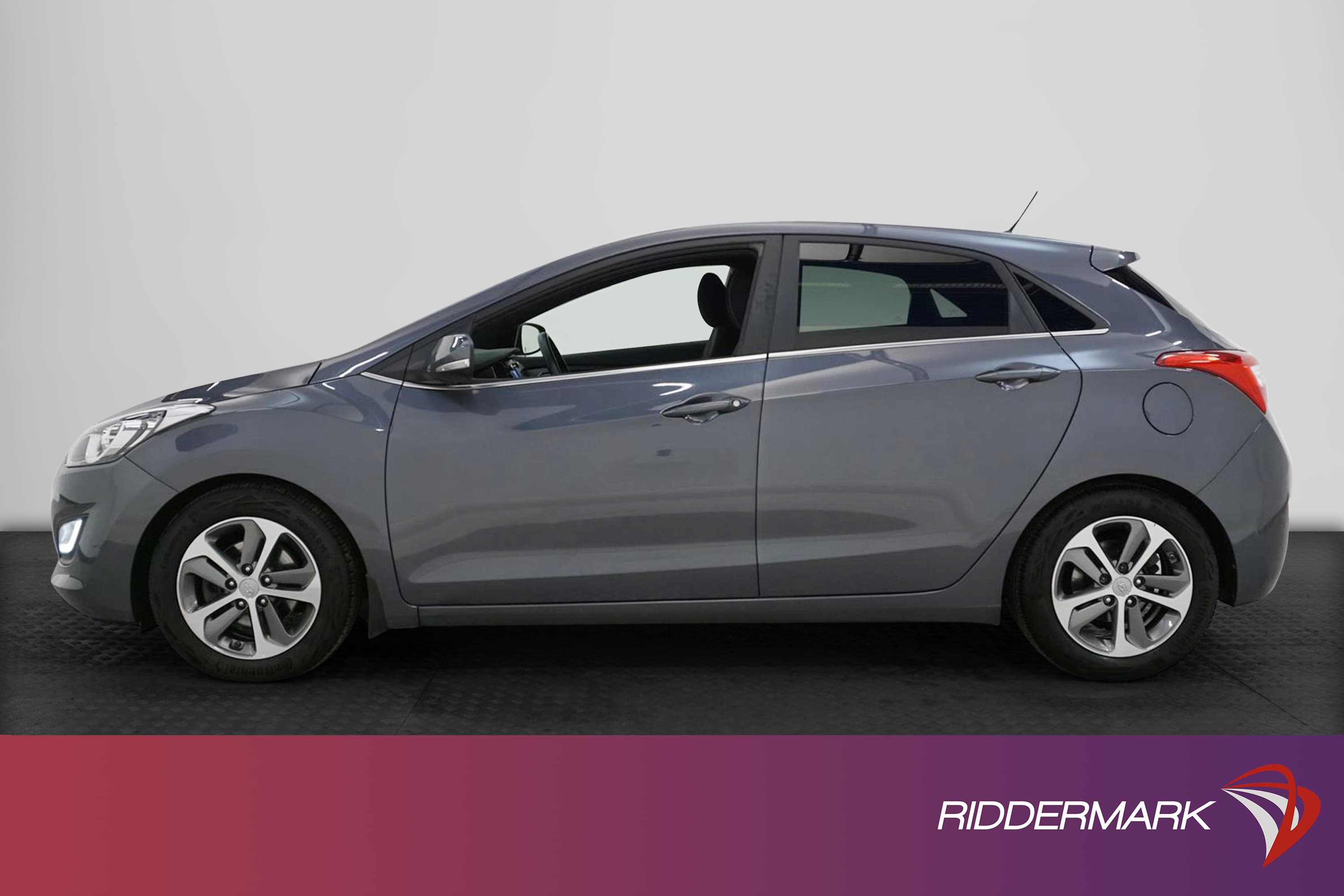 Hyundai i30 1.6 GDI 135hk