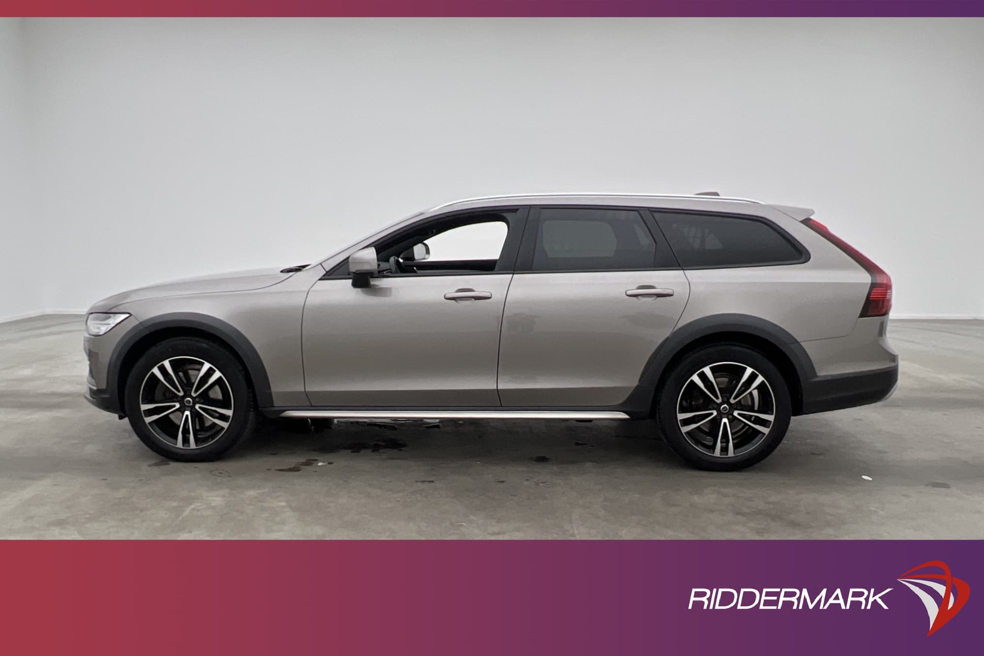 Volvo V90 Cross Country B4 197hk AWD