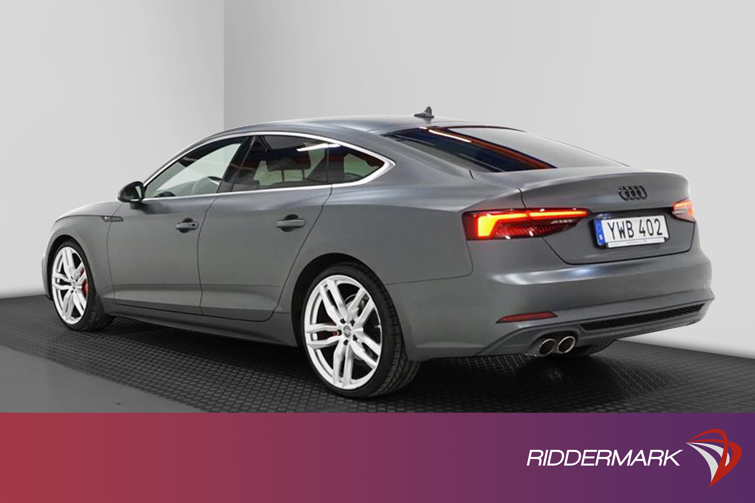 Audi A5 2.0 TDI Quattro Full S-Line Matrix Keyless CarPlayexteriör