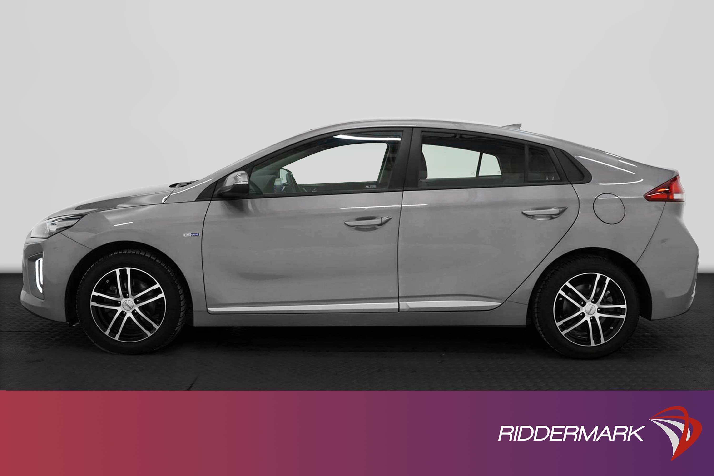Hyundai Ioniq Hybrid 1.6 141hk